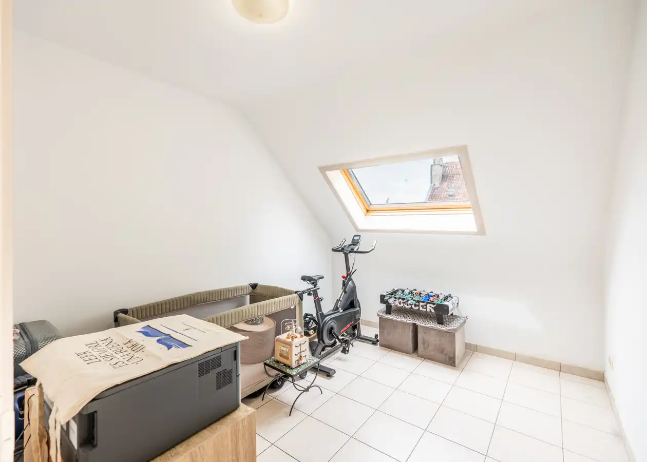 Ruim duplexappartement met 3 slaapkamers en zonnig terras foto 18