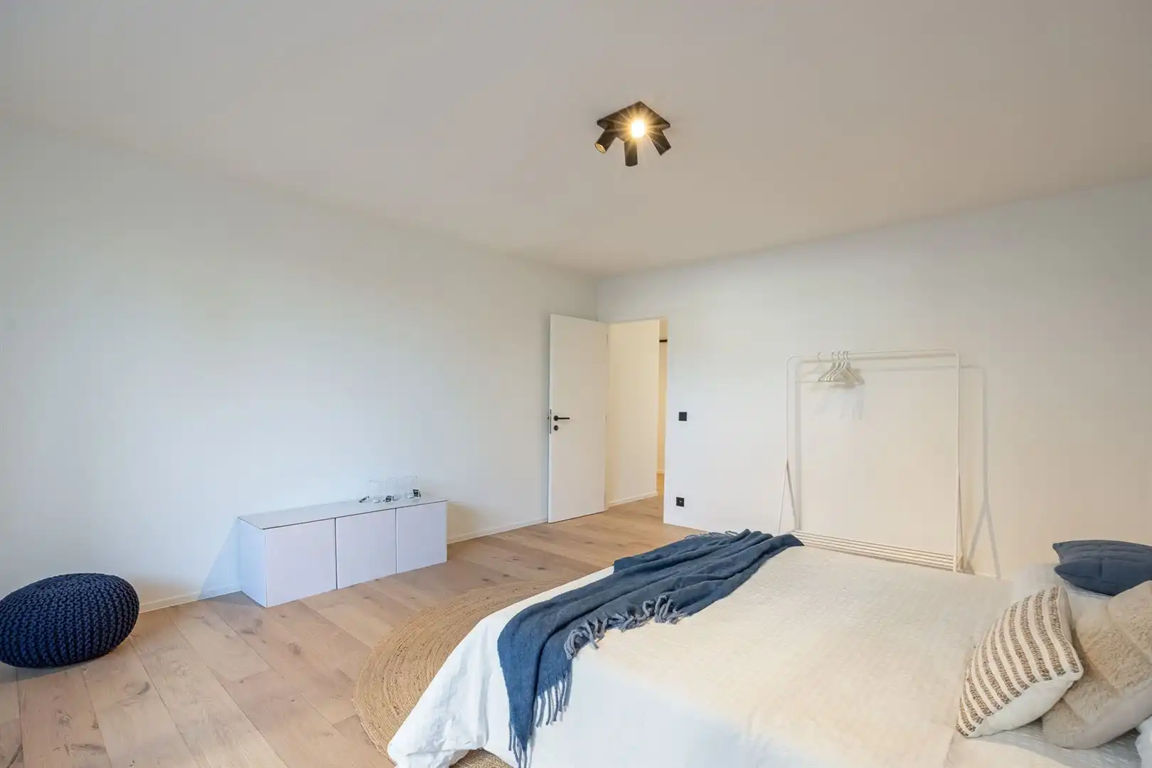 Top notch appartement met terras aan Boekenbergpark foto 15