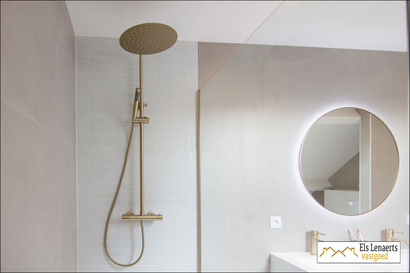 Prachtig gerenoveerde woning op topligging! foto 28