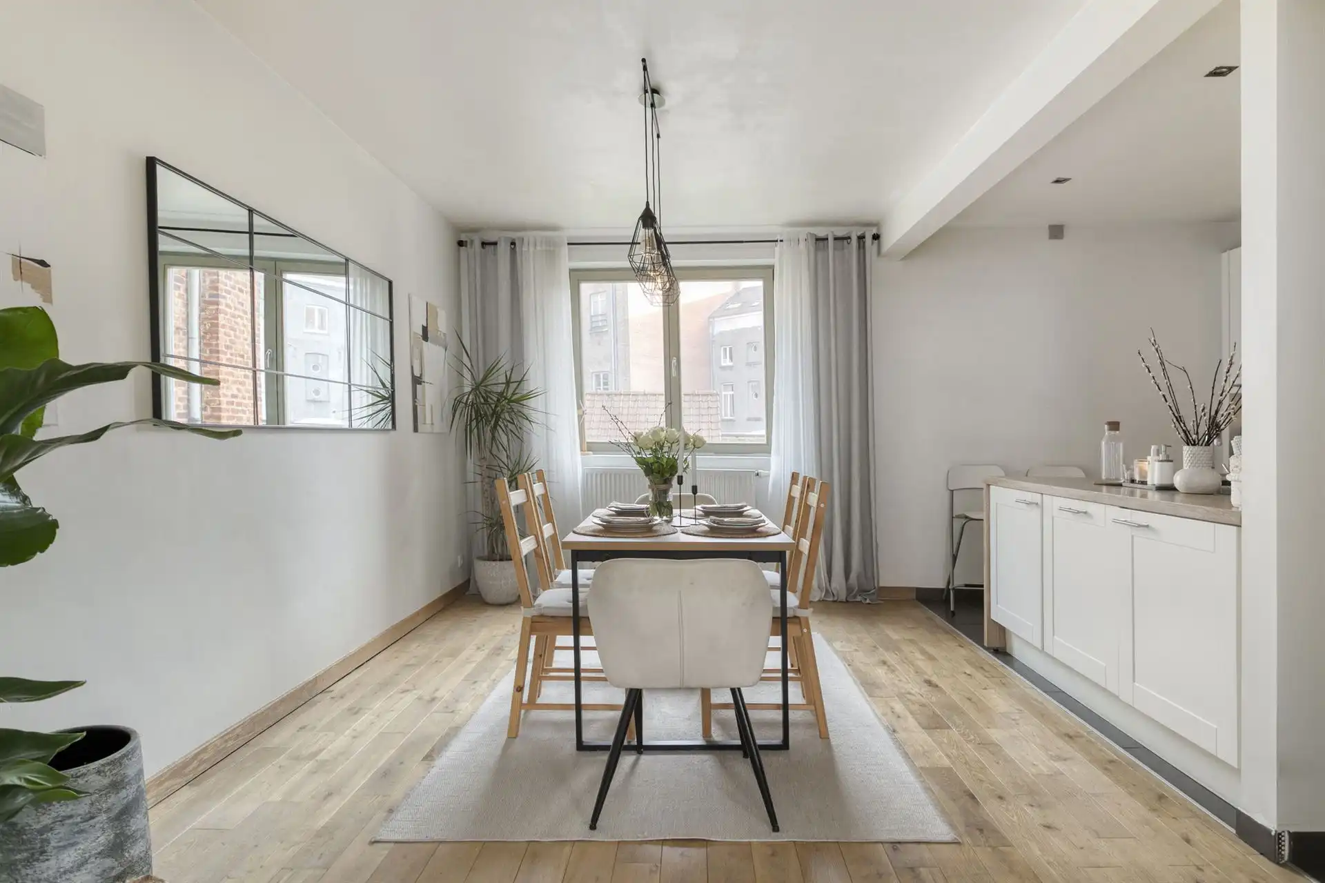 Instapklare woning met zuidgericht terras te Ronse foto 10