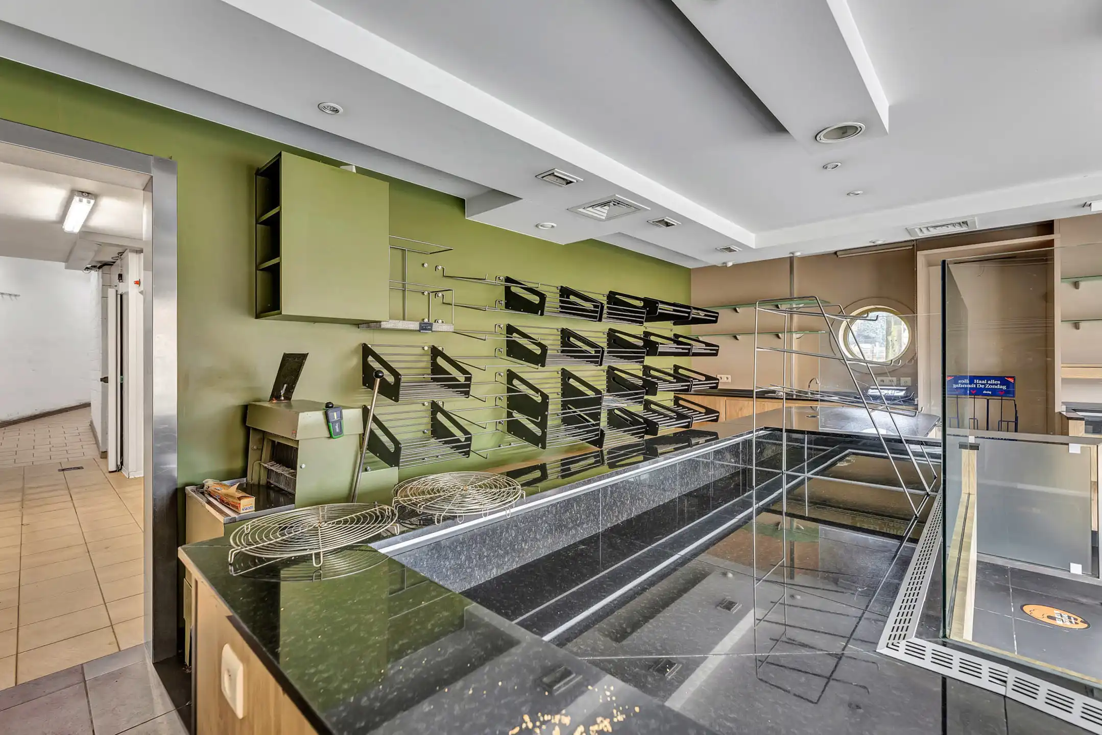 Ruime woonst met dubbele garage en veel mogelijkheden foto 11