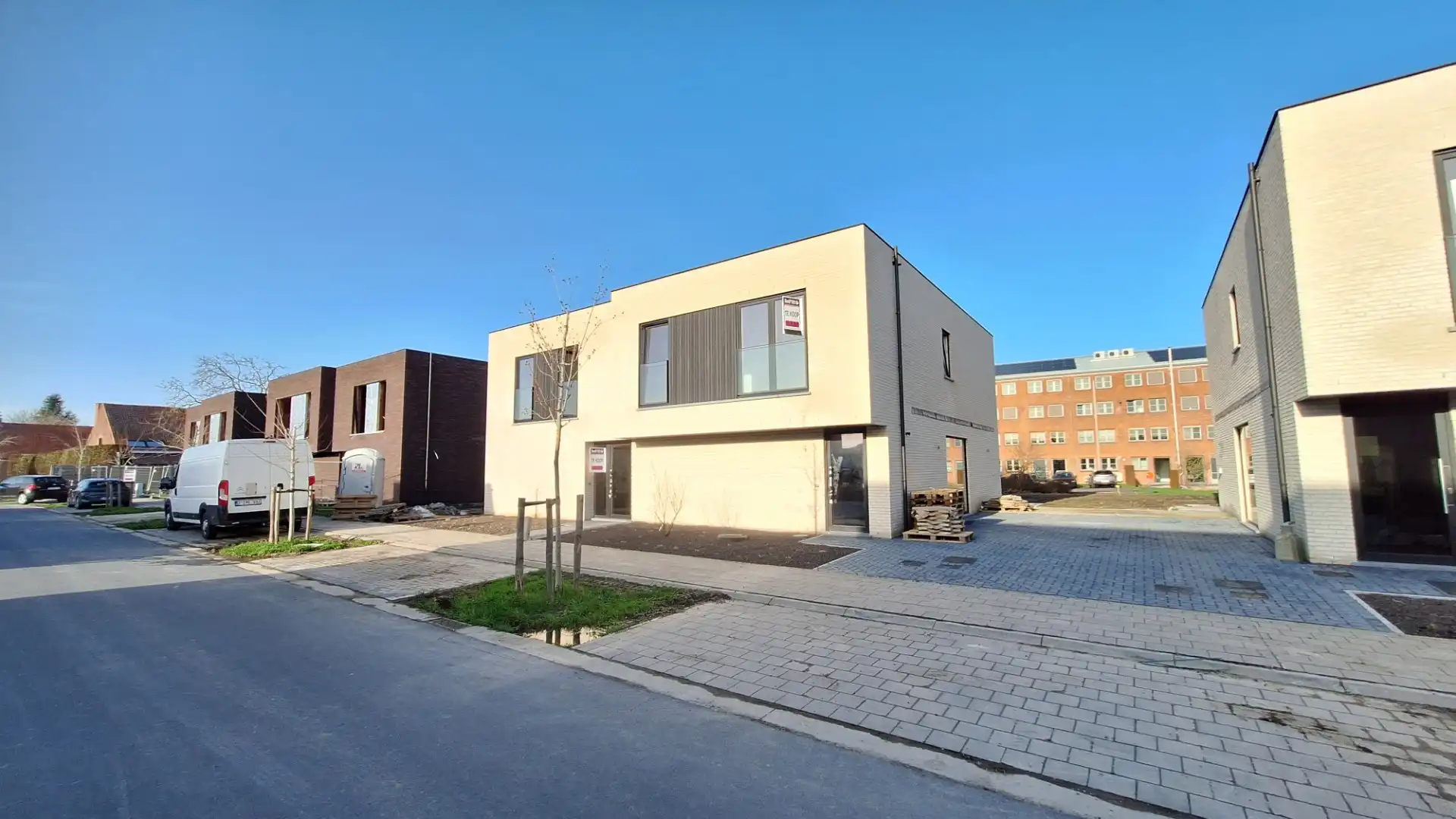 Huis te koop foto {{pictureIndex}}