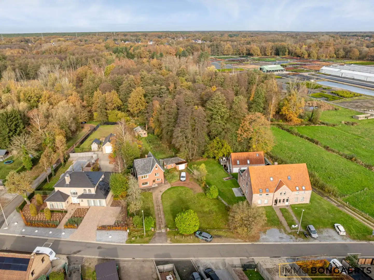 Rustig gelegen woning op een uitzonderlijk perceel foto 28