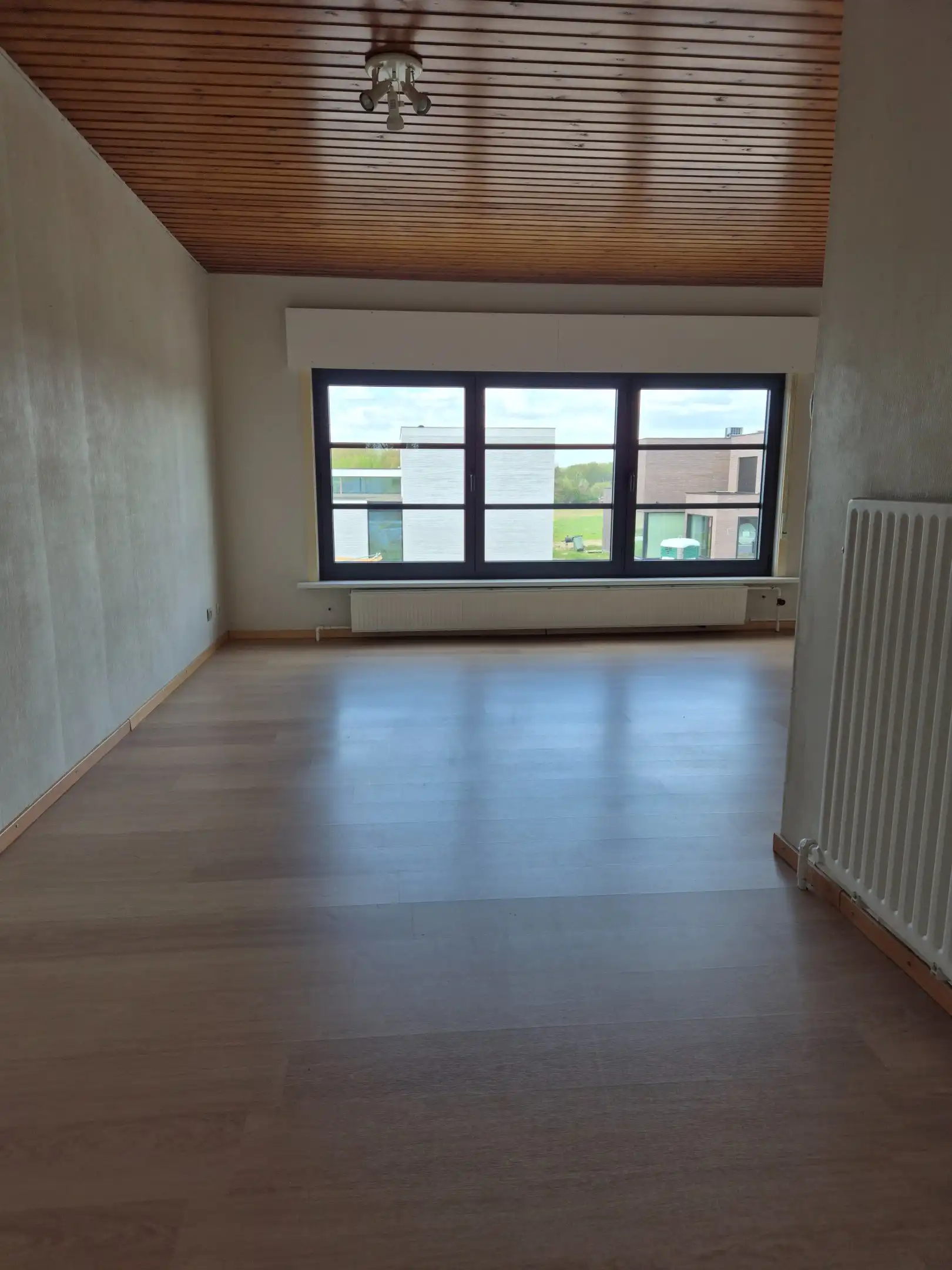 Appartement met 2 slaapkamers. foto 3