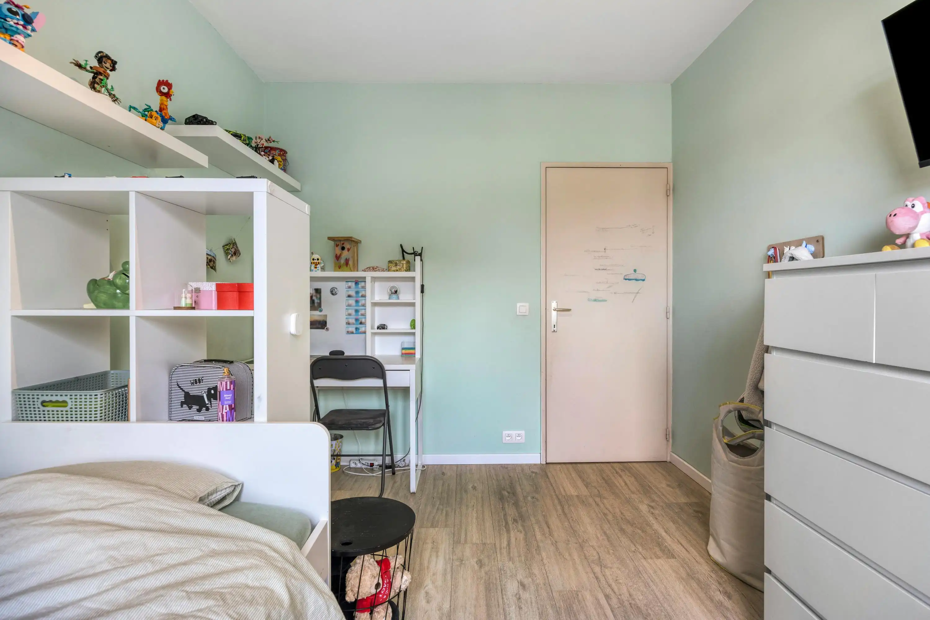 Lichtrijk appartement met garage op toplocatie in Brasschaat foto 12