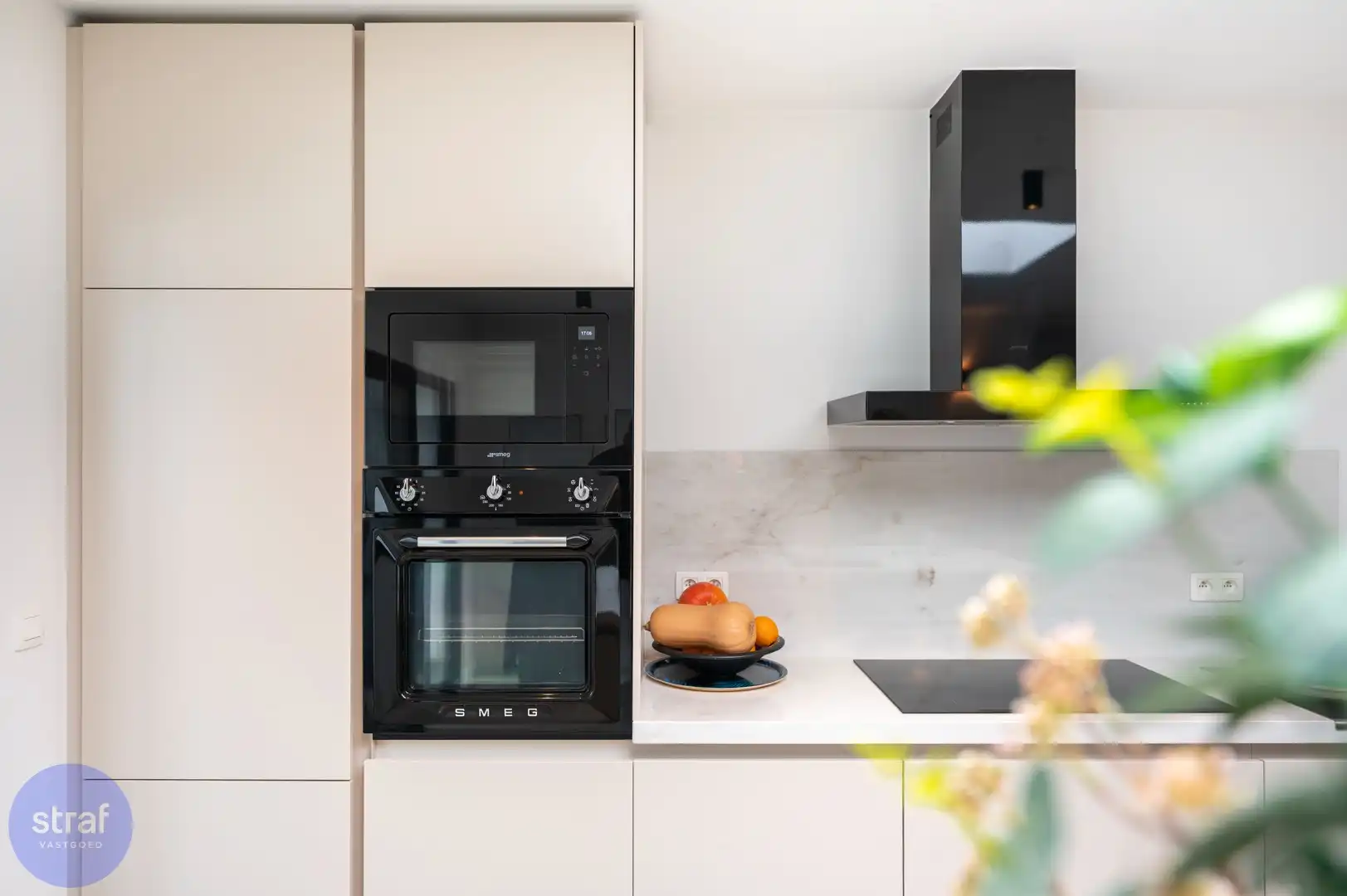 Gezellige luxewoning met tuin en 3 slaapkamers in de Antwerpse Noordrand foto 4