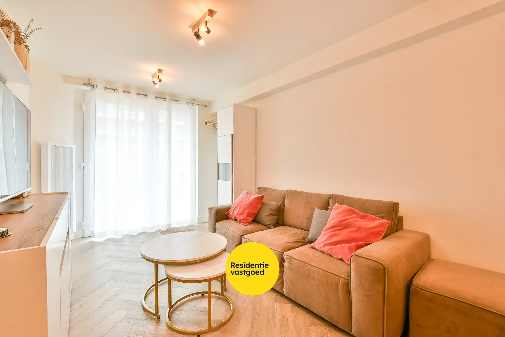 Volledig vernieuwd appartement te koop - achterkant zeedijk Wenduine! foto 6