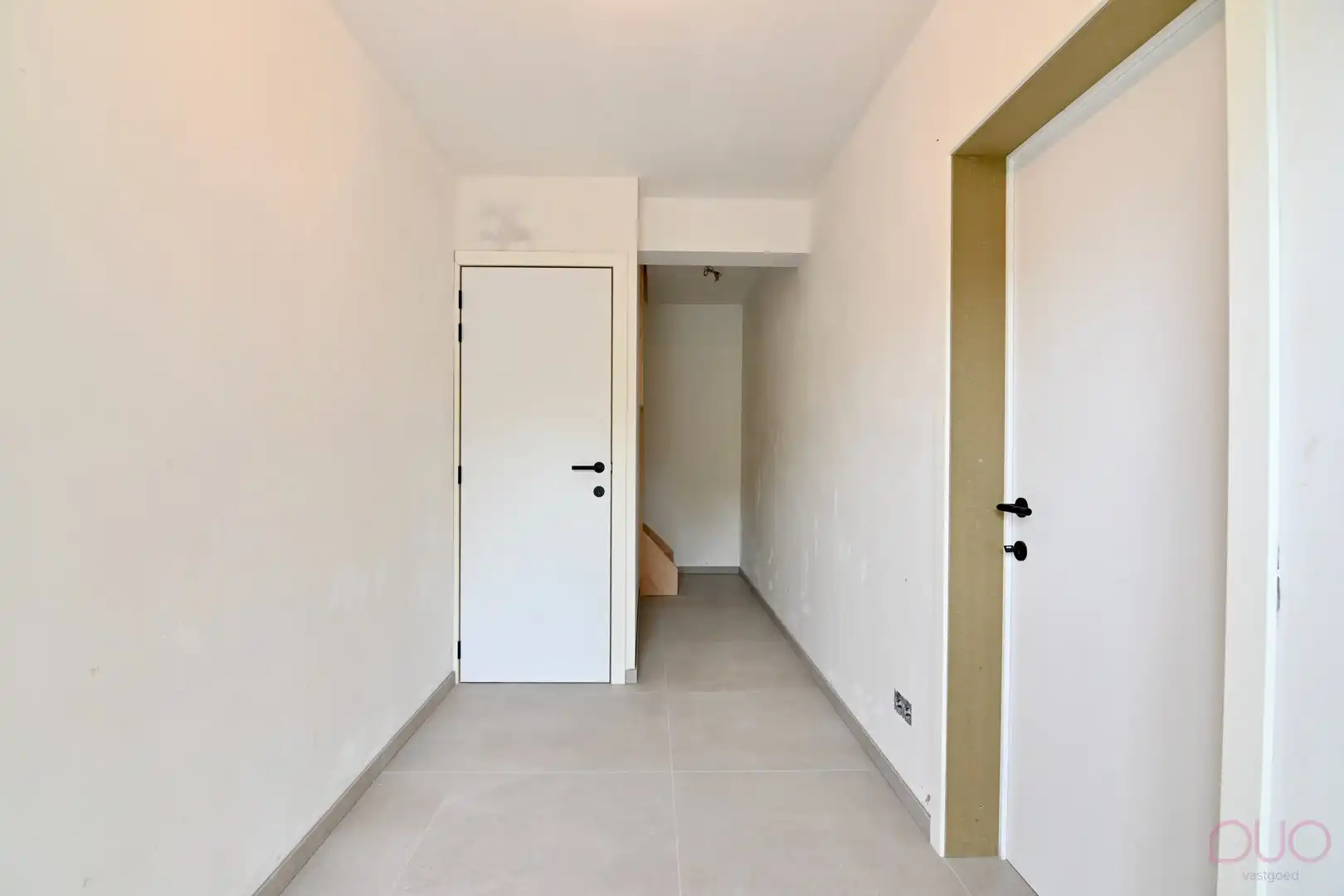 Volledig gerenoveerde woning met garage, terras en tuin - wordt volledig instapklaar afgewerkt! foto 16