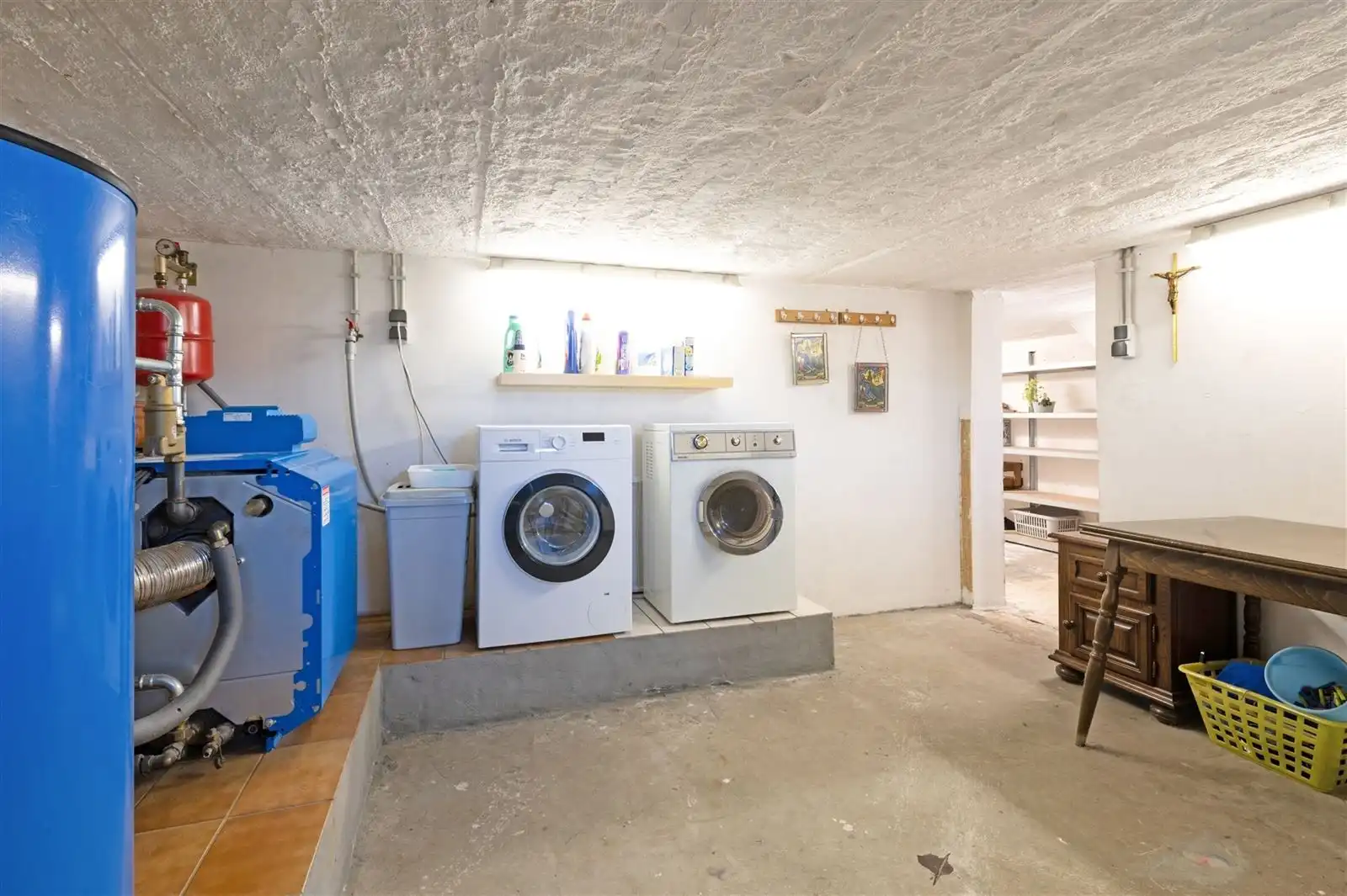 Gezellig gerenoveerde woning op unieke locatie foto 24