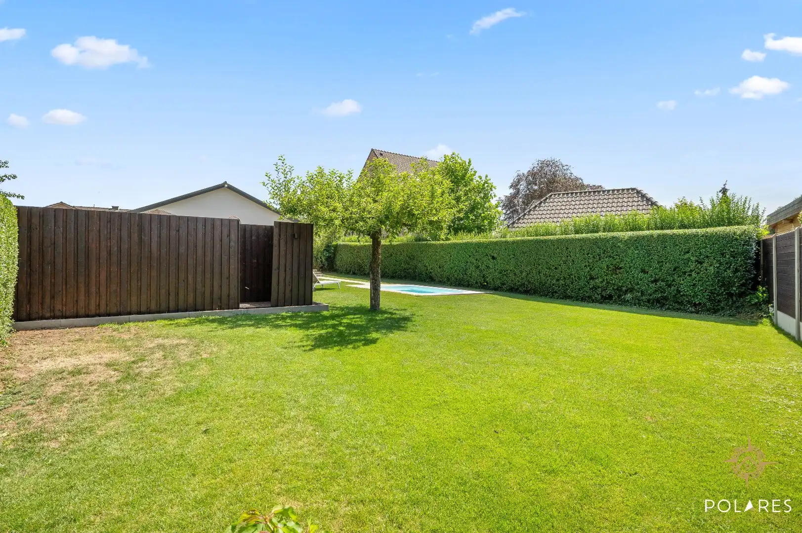 Volledig gerenoveerde moderne bungalow met zwembad – 100% instapklaar! foto 35