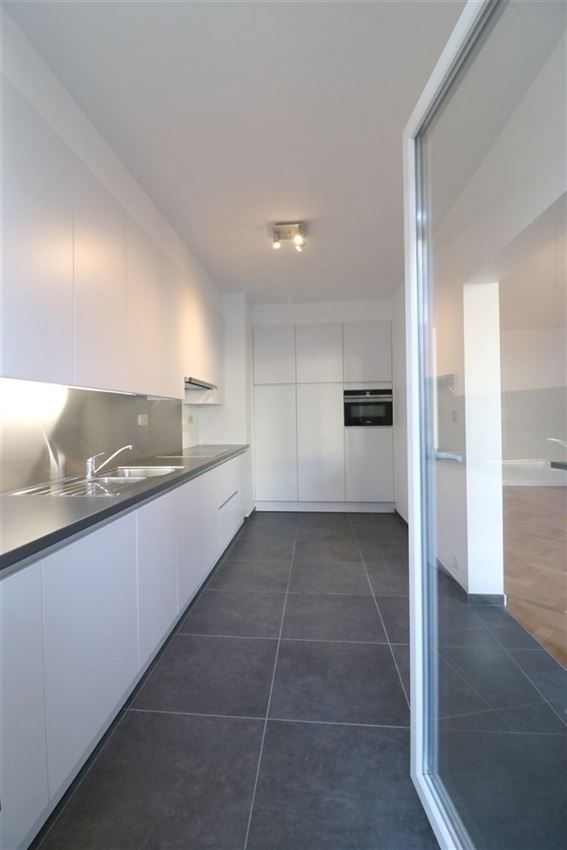 nabij warandepark, tip top, authentiek gebouw foto 5