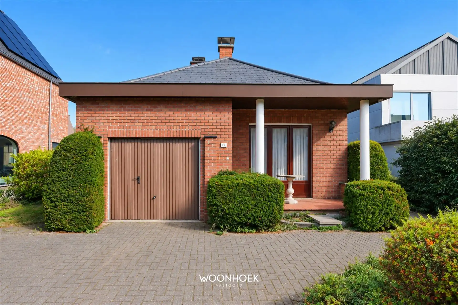 Hoofdfoto van de publicatie: Vrijstaande bungalow met zonnige tuin op toplocatie