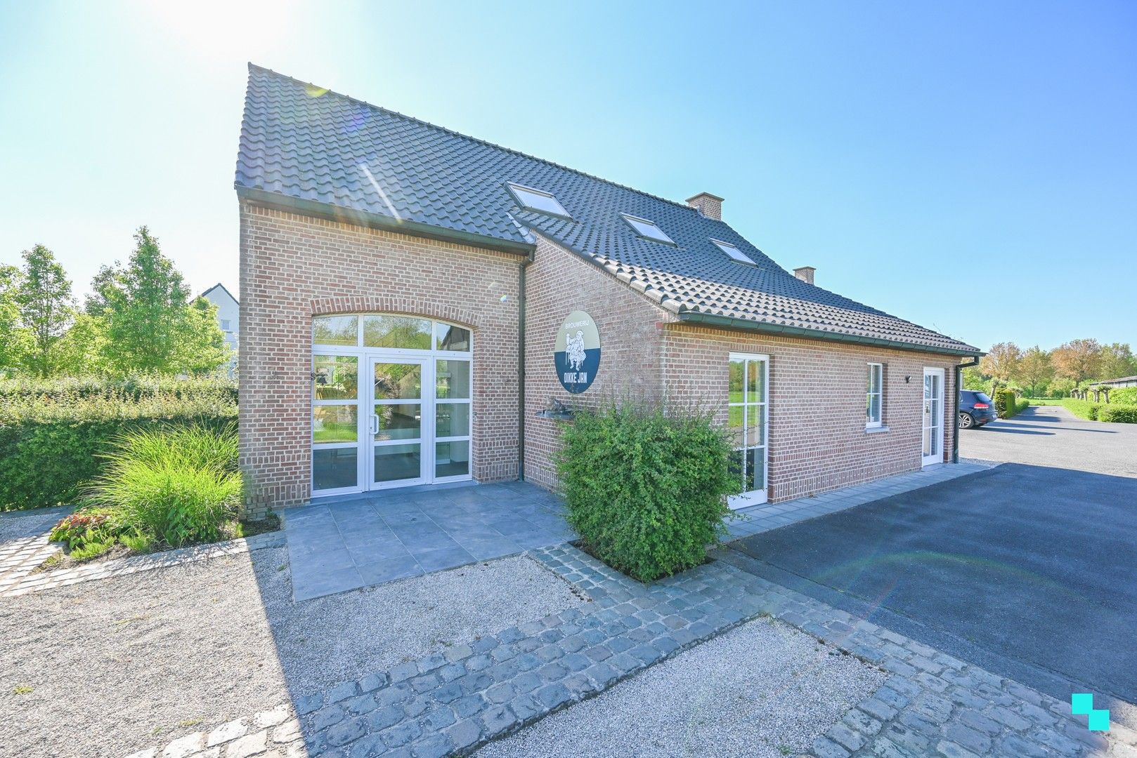 Rustig gelegen kantoorruimte aan de Leie! foto 4