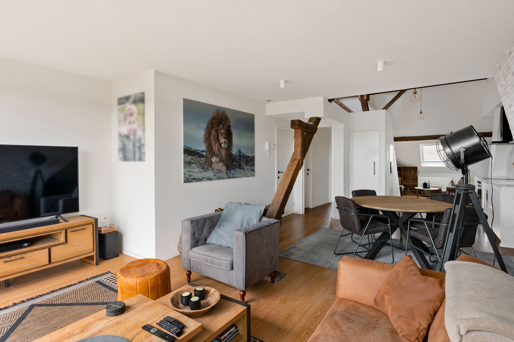 Modern dakappartement met prachtig terras in hartje Aartselaar foto 11