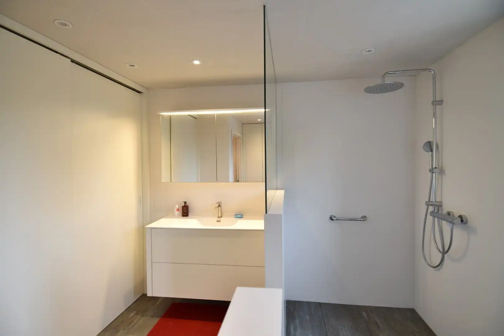 Uitzonderlijk vastgoed te koop op een zeer royaal perceel (2103 m²) in Gullegem foto 22