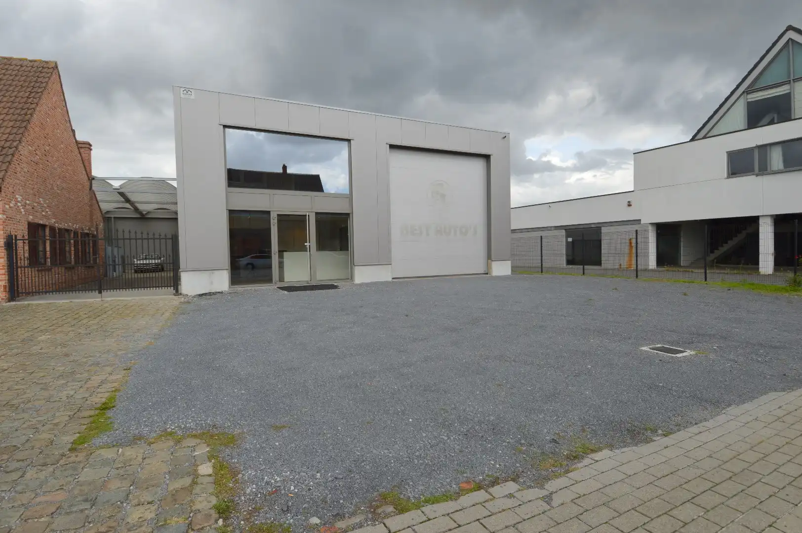 Magazijn te huur Kortrijkstraat 379 - - 8560 Wevelgem