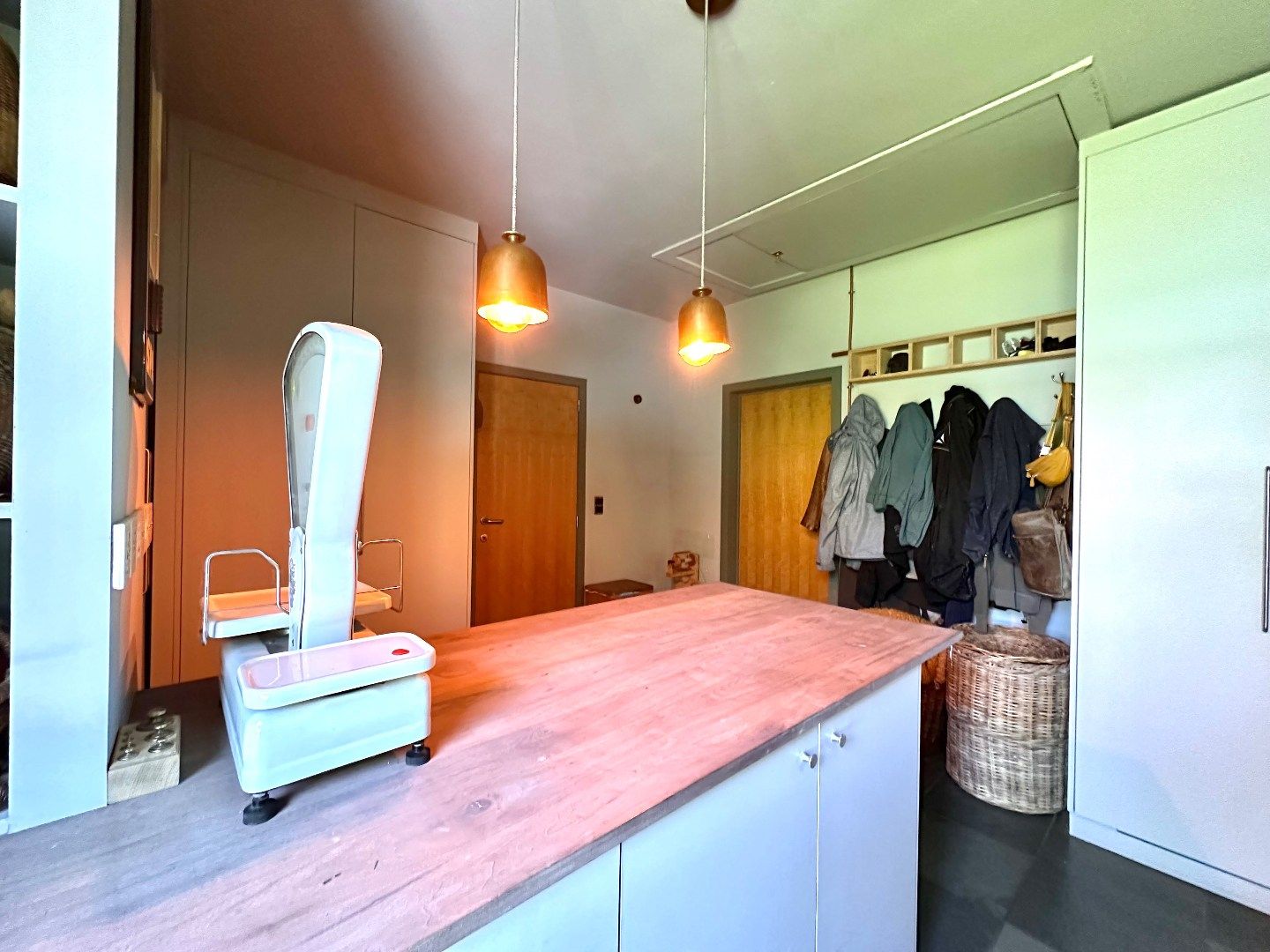 Unieke woning met werkplaats op toplocatie in Tongeren – industrieterrein Overhaam foto 23