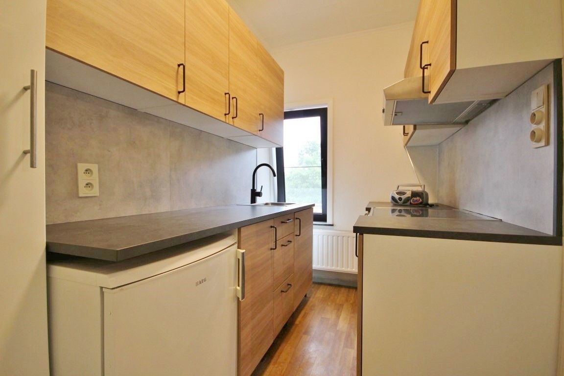Recent vernieuwd appartement te huur in één van de gezelligste dorpen rond Sint-Truiden! foto 8