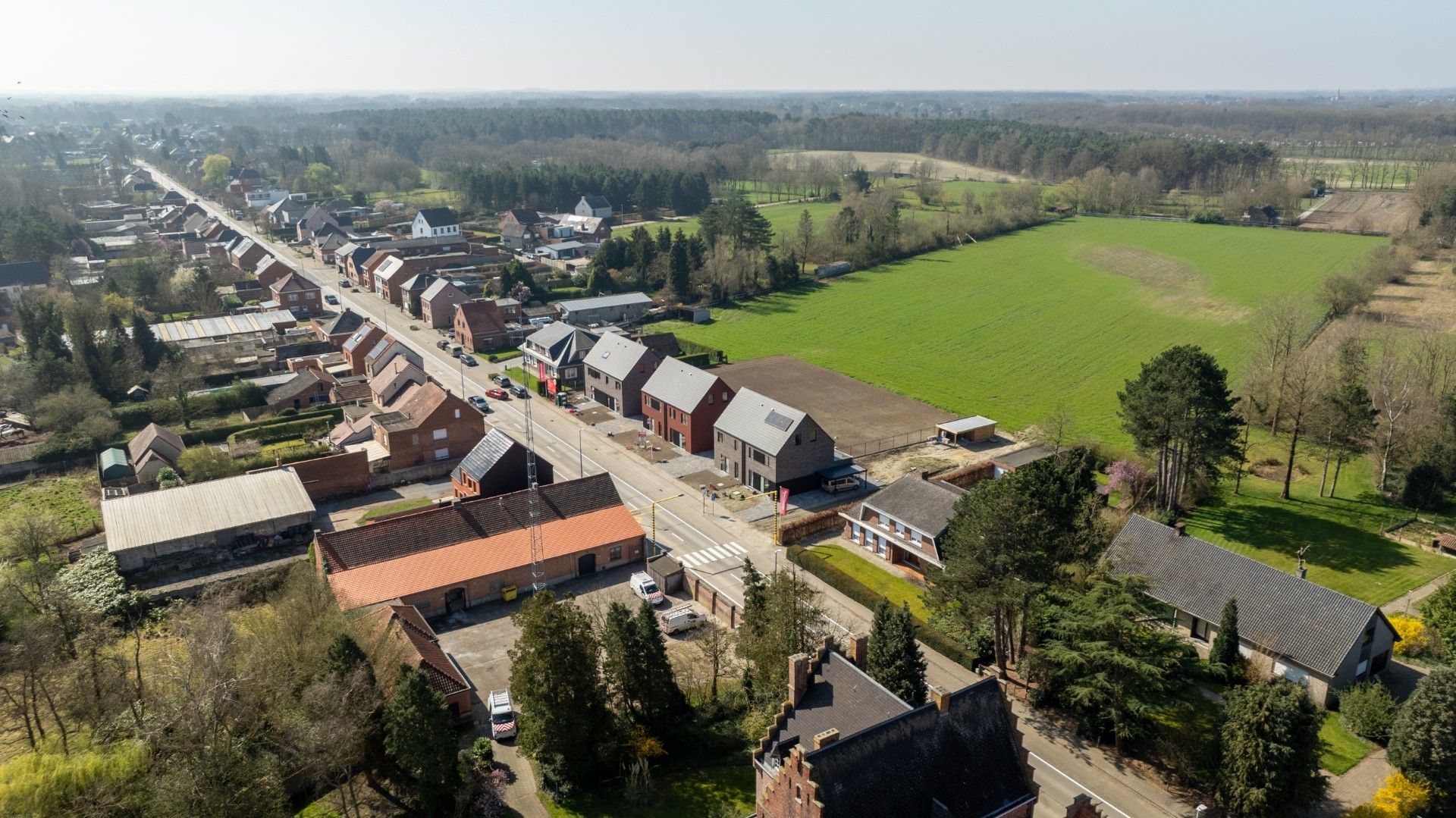 Energiezuinige halfopen bebouwing met zongerichte tuin foto 9