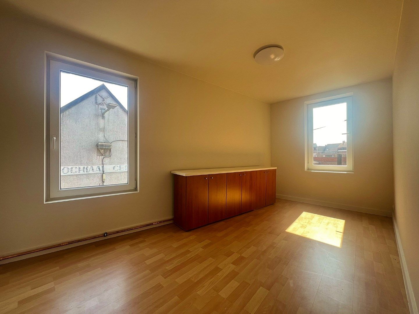 Woning met 2 slaapkamers en terras in het centrum van Ieper foto 7