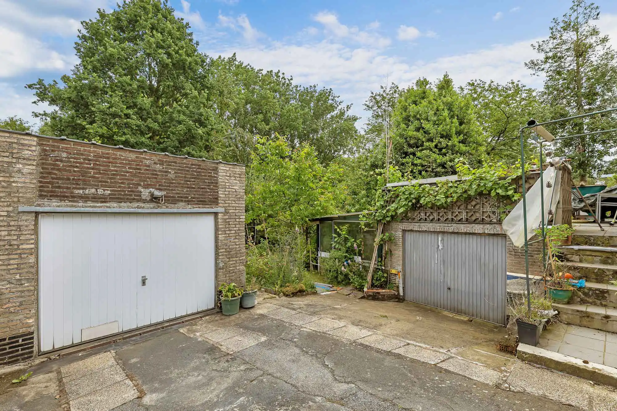 Ruime bungalow met uitzonderlijk potentieel op toplocatie foto 26
