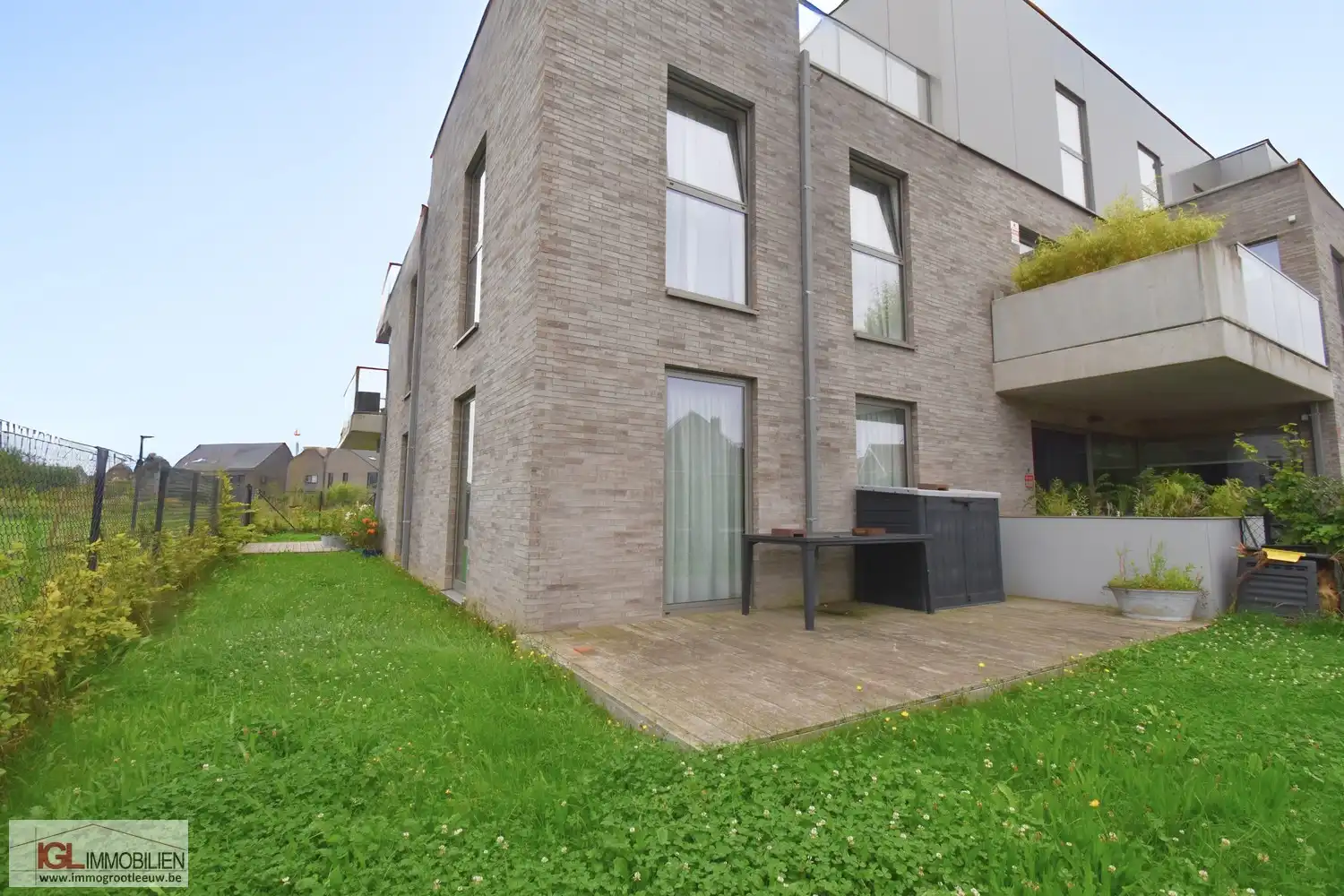 Modern gelijkvloersappartement met 2 slaapkamers en 2 staplaatsen te huur in Sint-Pieters-Leeuw foto 17