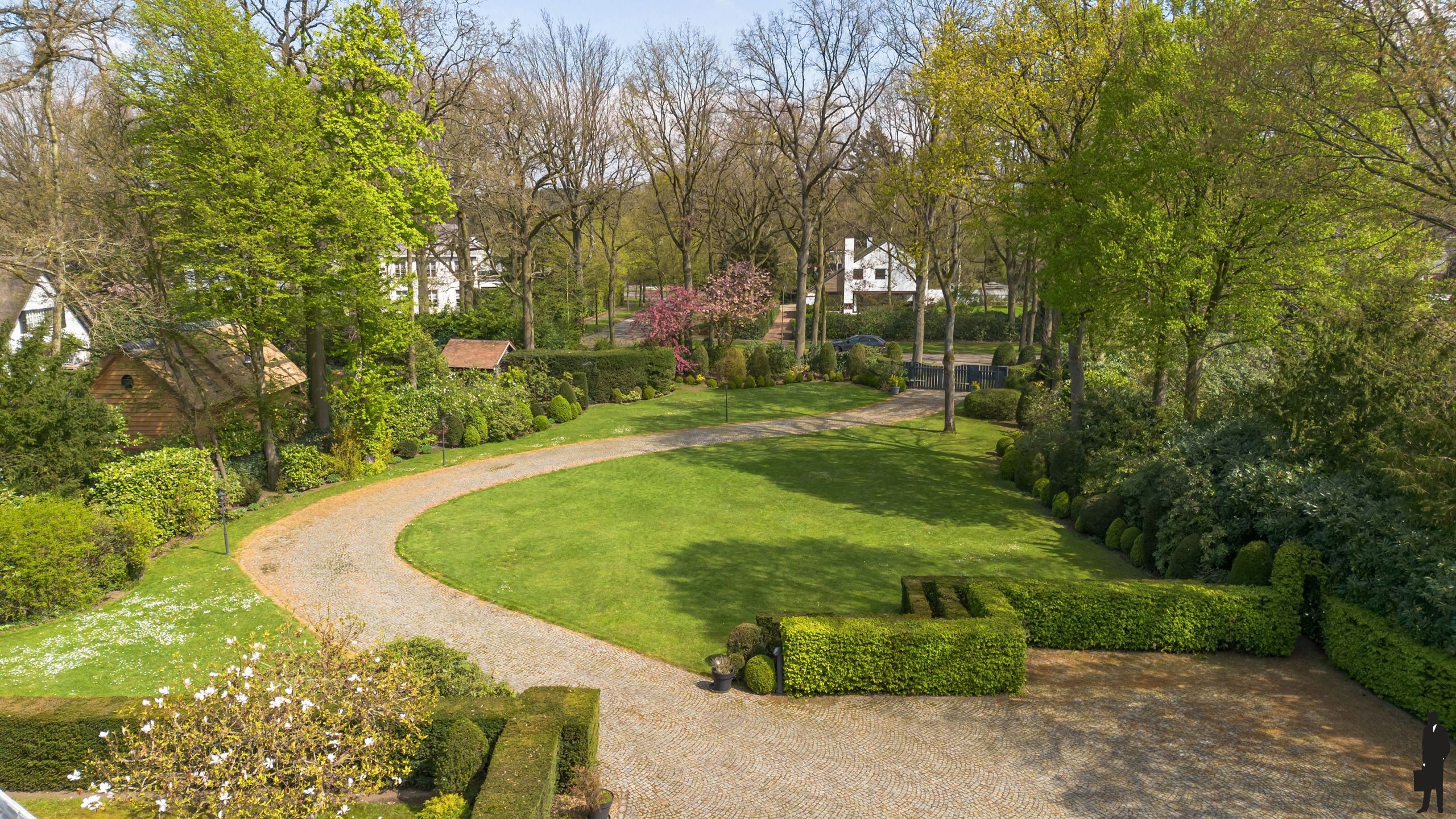 Riante villa op uniek bouwperceel te koop! foto 2