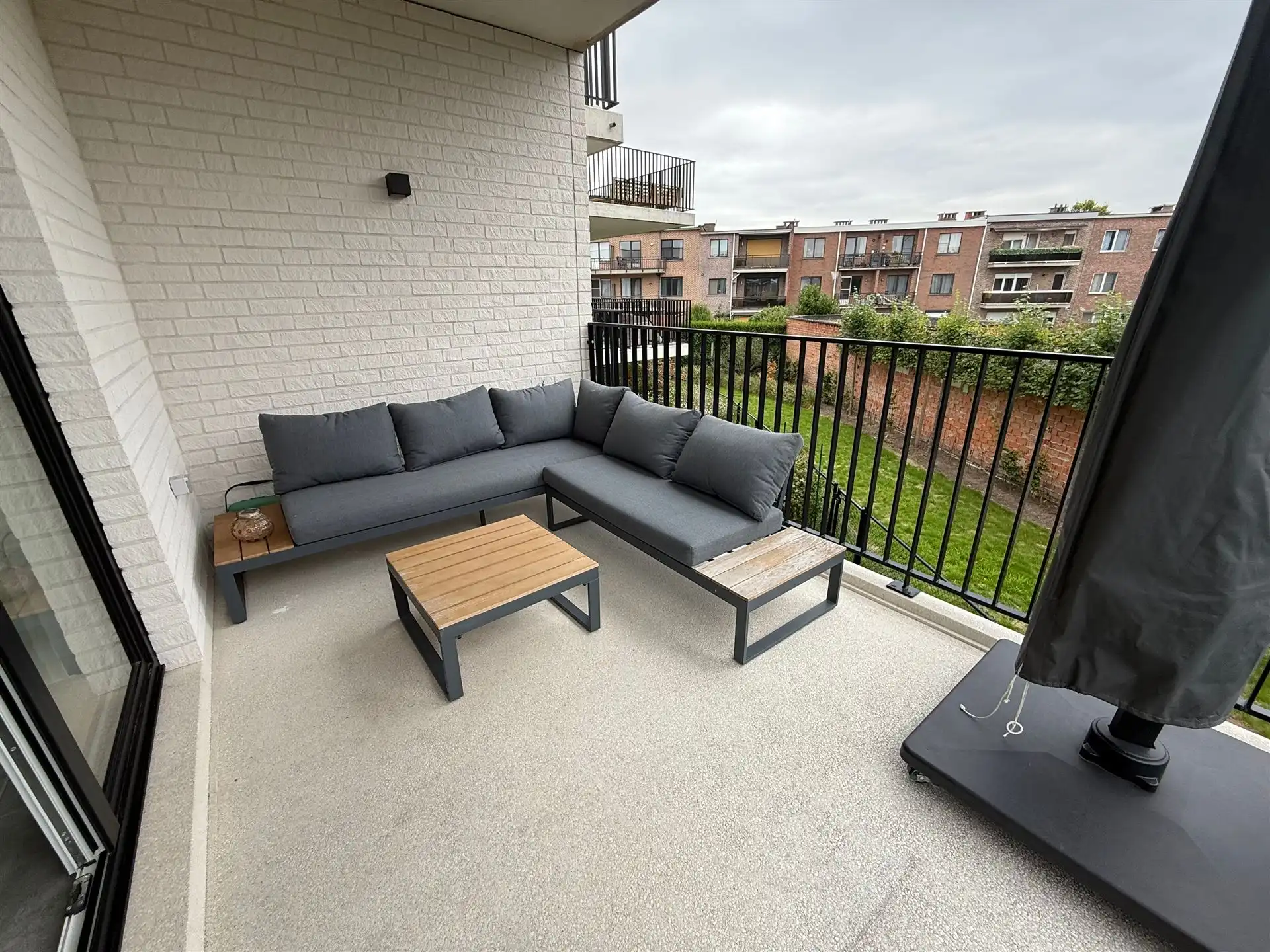 Zeer ruim appartement met 2 slpk en zonnig, ruim terras! foto 13