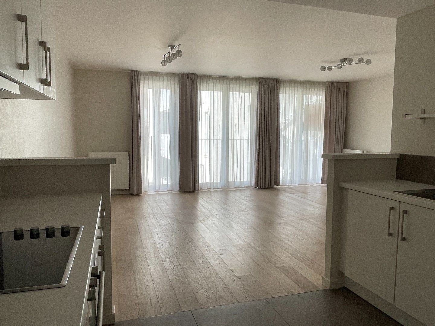 Prachtig 2-slpk appartement met terras foto 8