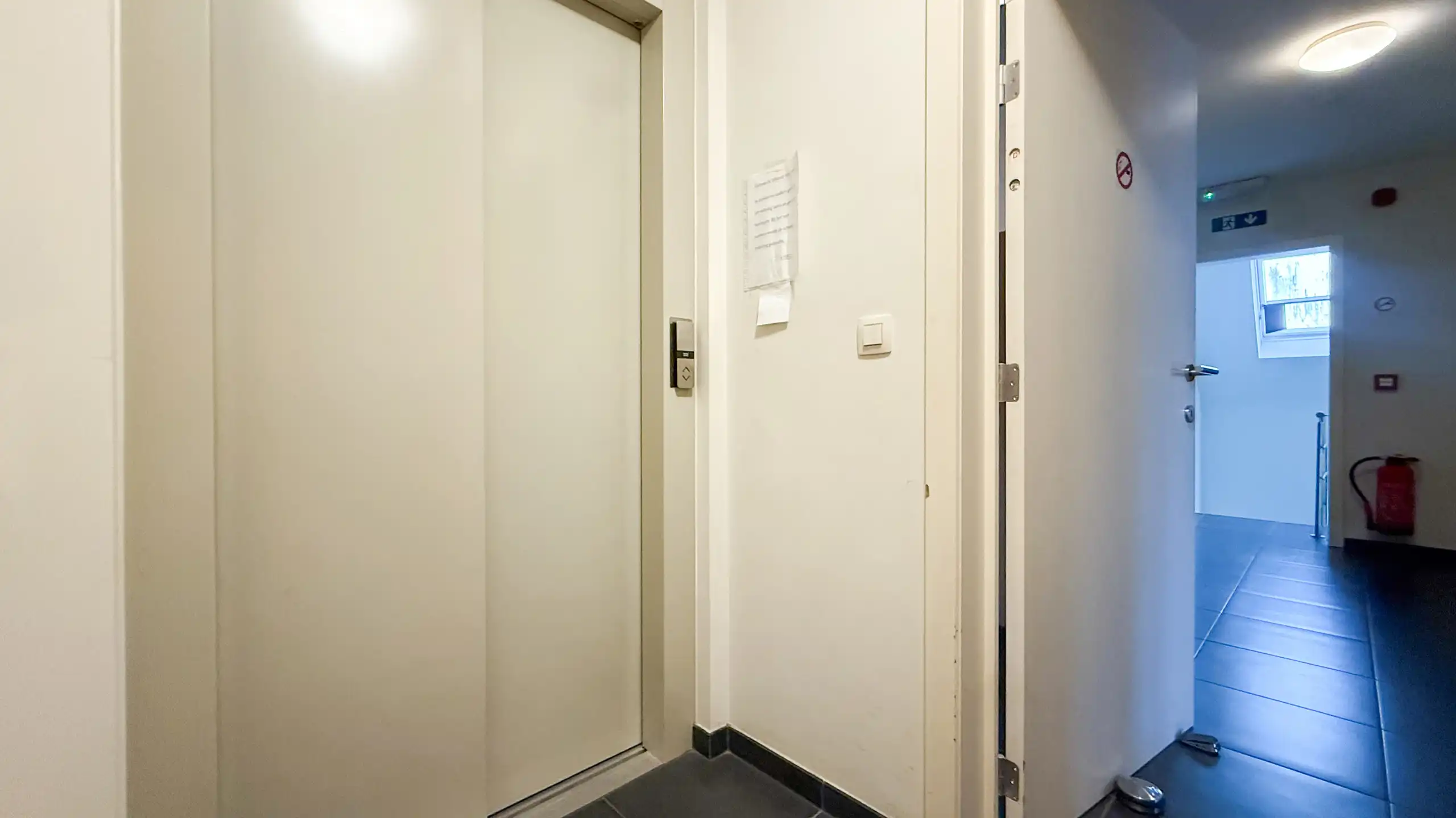 Veelzijdig investeringspand met 10 kamers, lift en kelder! foto 91