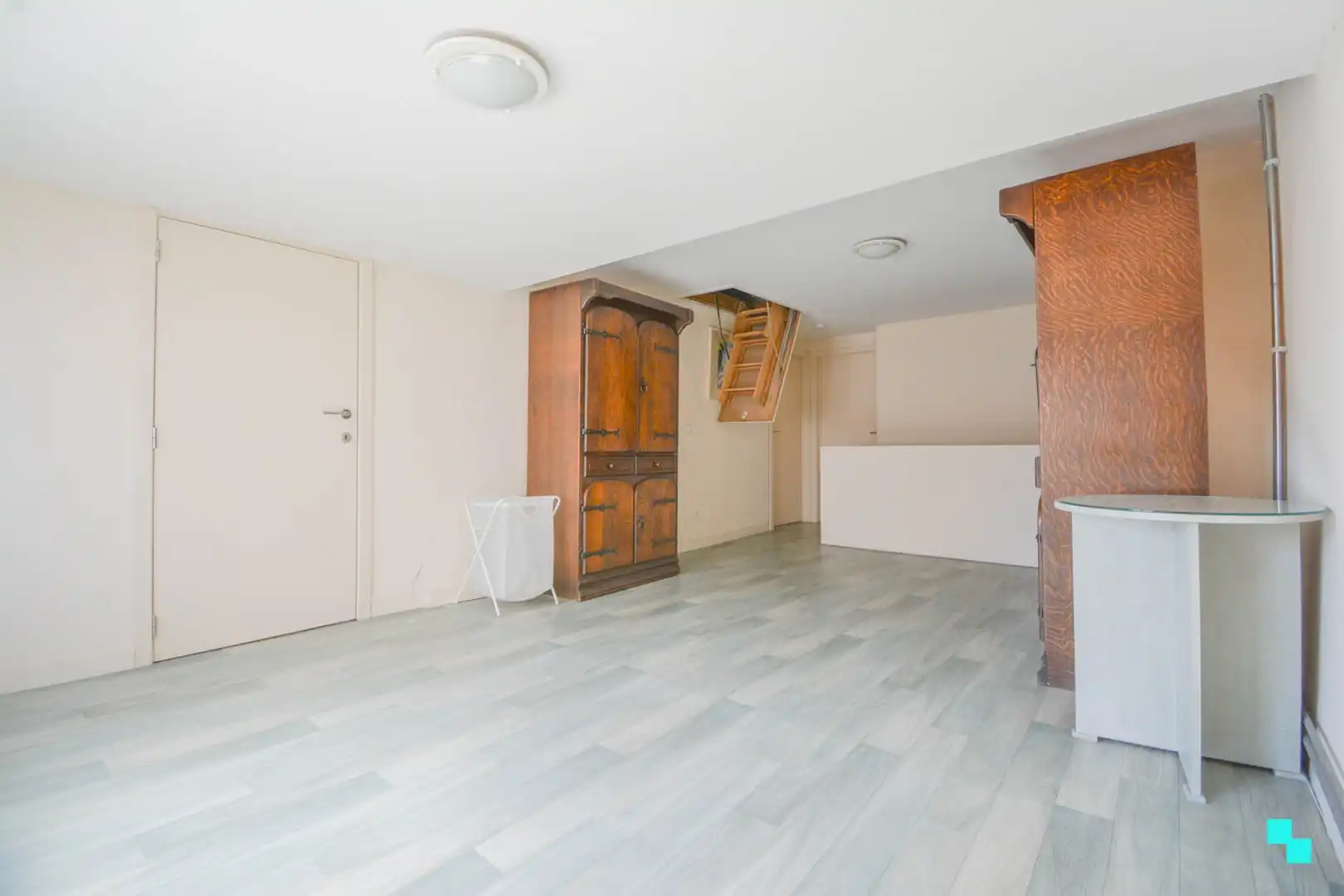 HOB op hoekperceel in centrum Hooglede foto 16