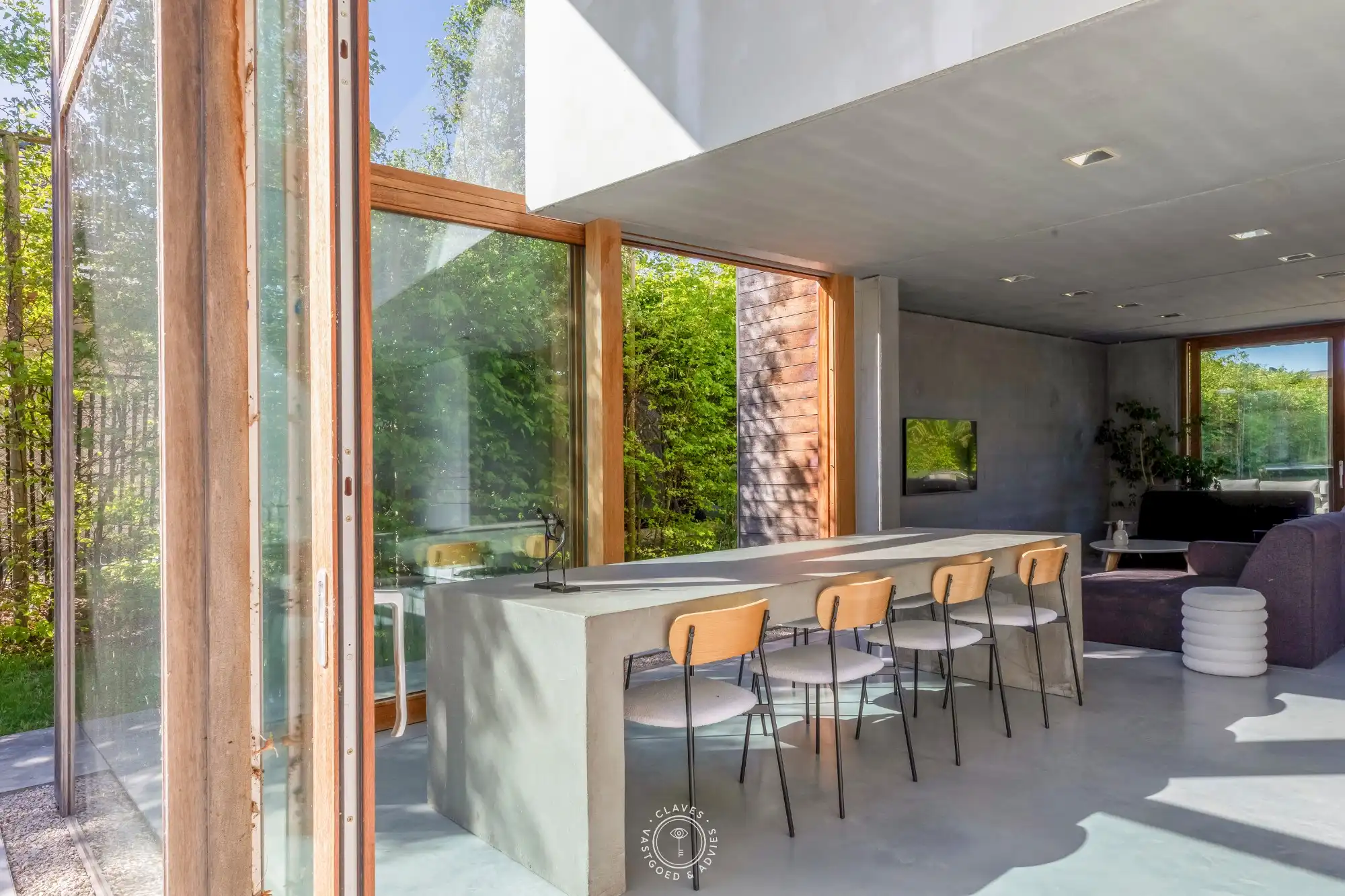 Architecturaal pareltje met praktijkruimte foto 4