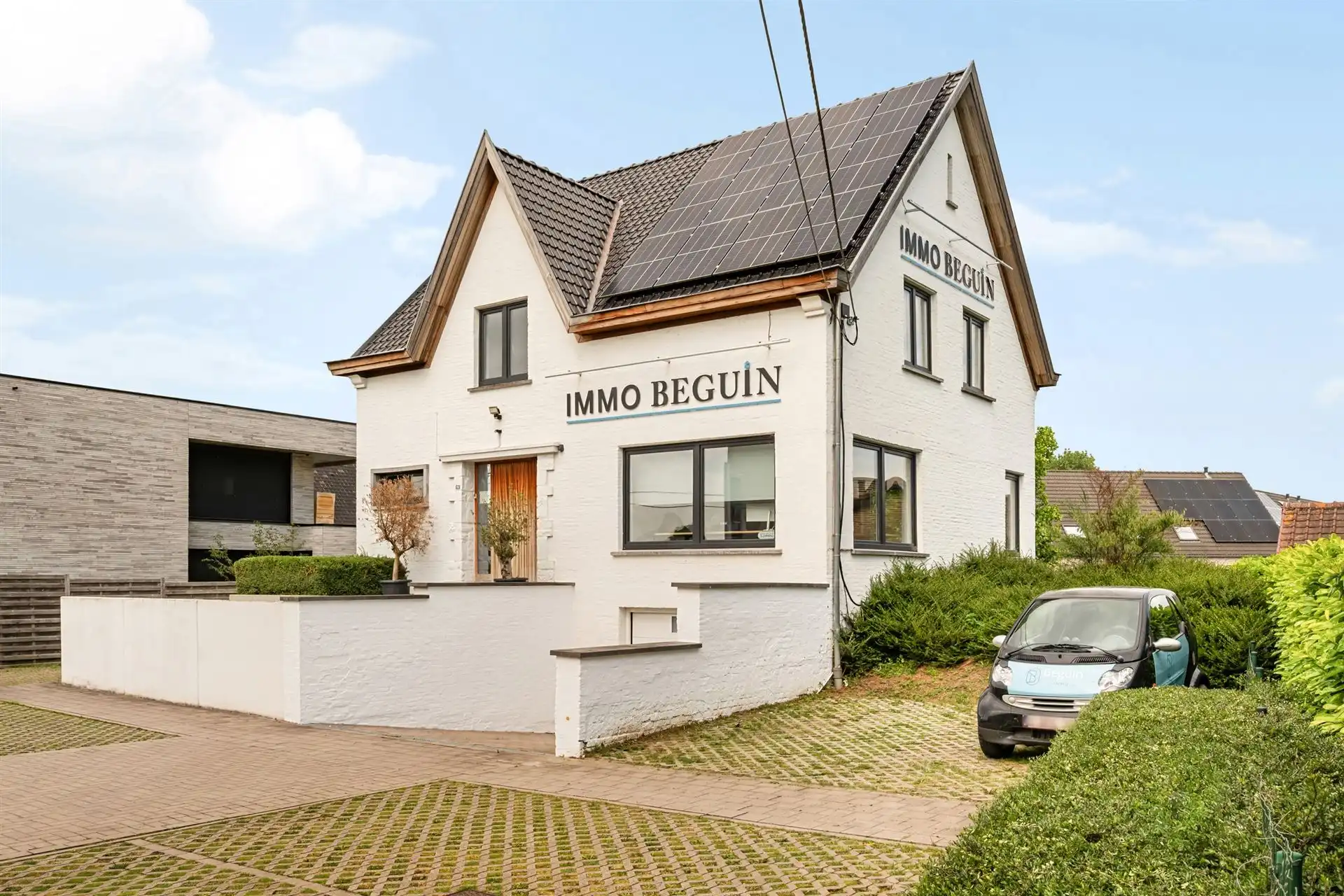 Ideaal kantoorgebouw/praktijk met appartement/extra kantoor foto 5