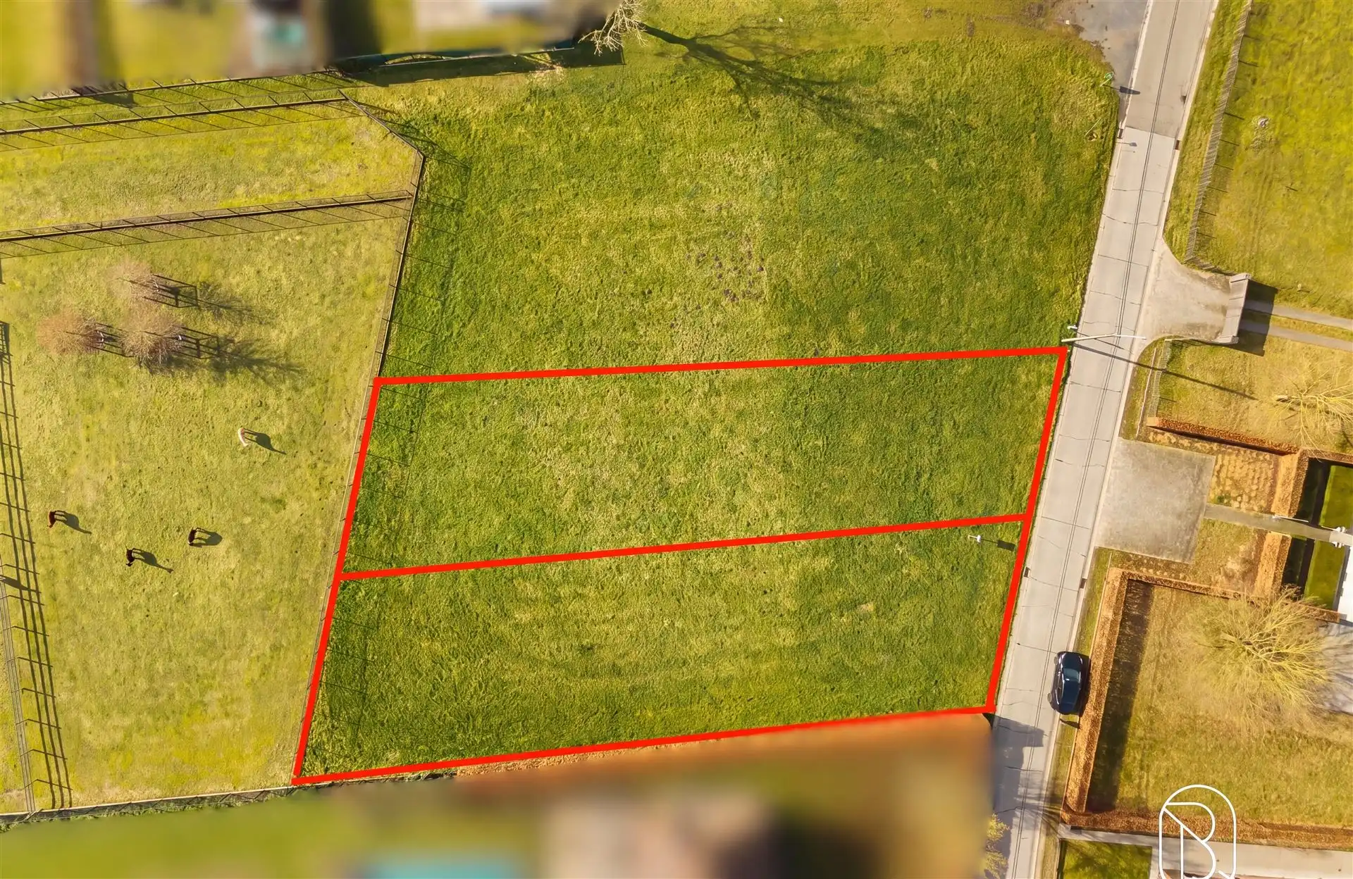 Bouwgrond van 718 m² op toplocatie in Deerlijk foto 4