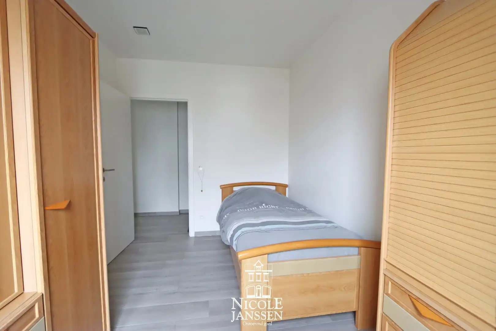 Schitterend appartement met drie slaapkamers, terras en autostandplaats foto 10