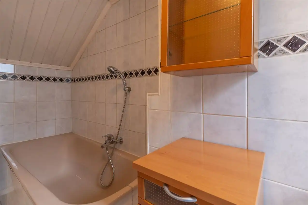 landelijke stijl, rustiger, centrum, garage, traplift foto 18