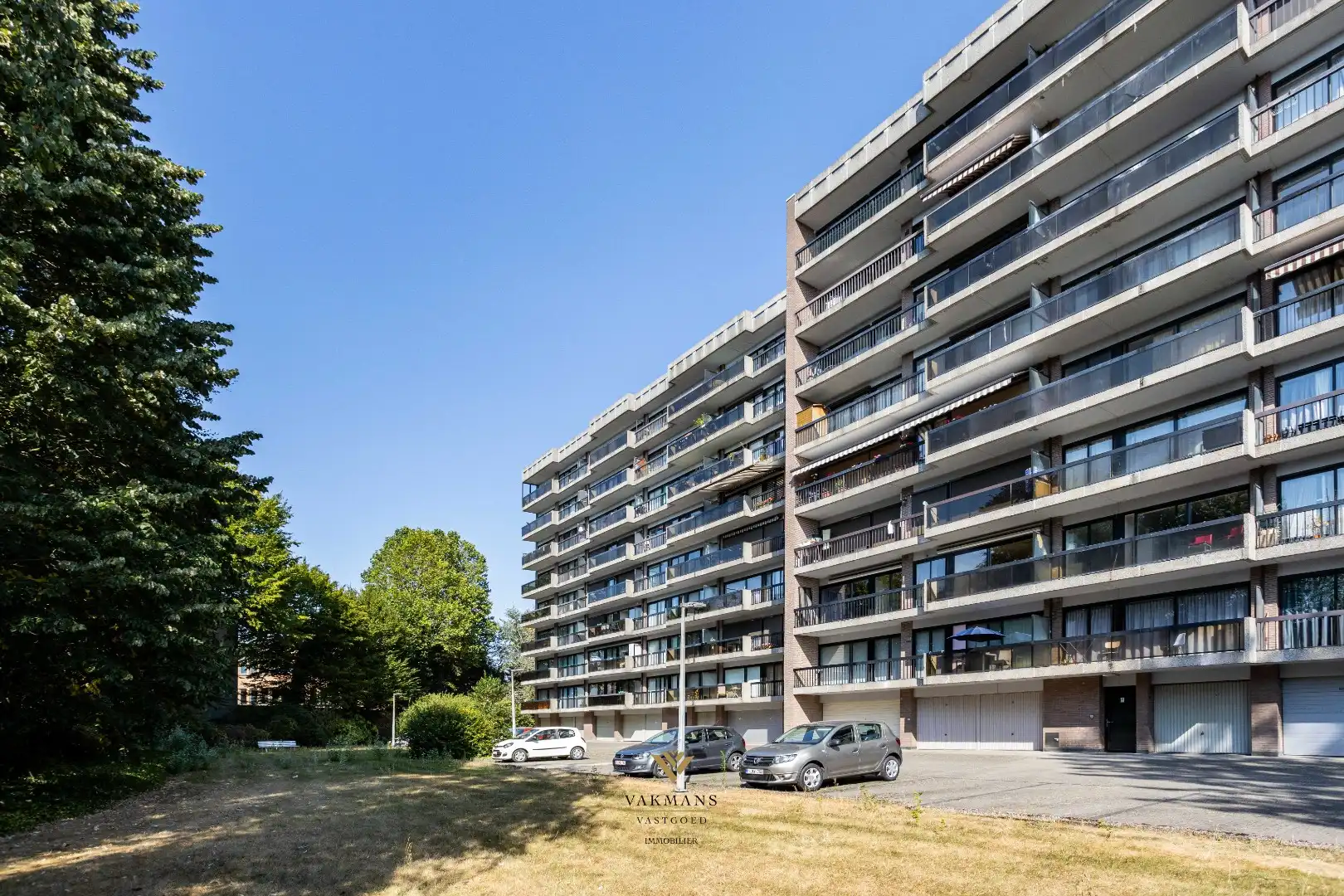 Appartement met 2 slaapkamers met mooie verzichten foto 24