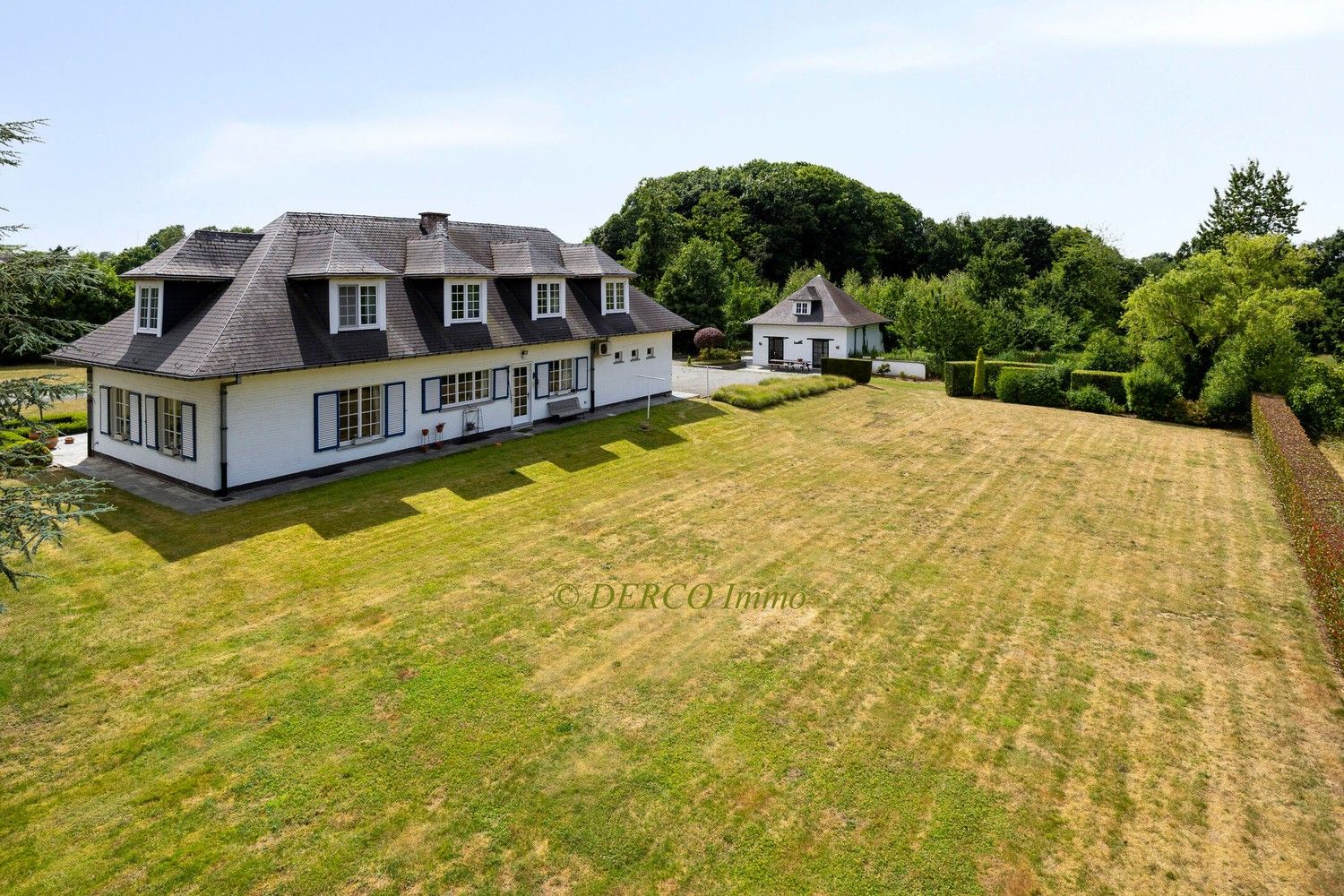 discreet achterin gelegen villa, uitzonderlijk rustig op 6,10 hectare foto 3