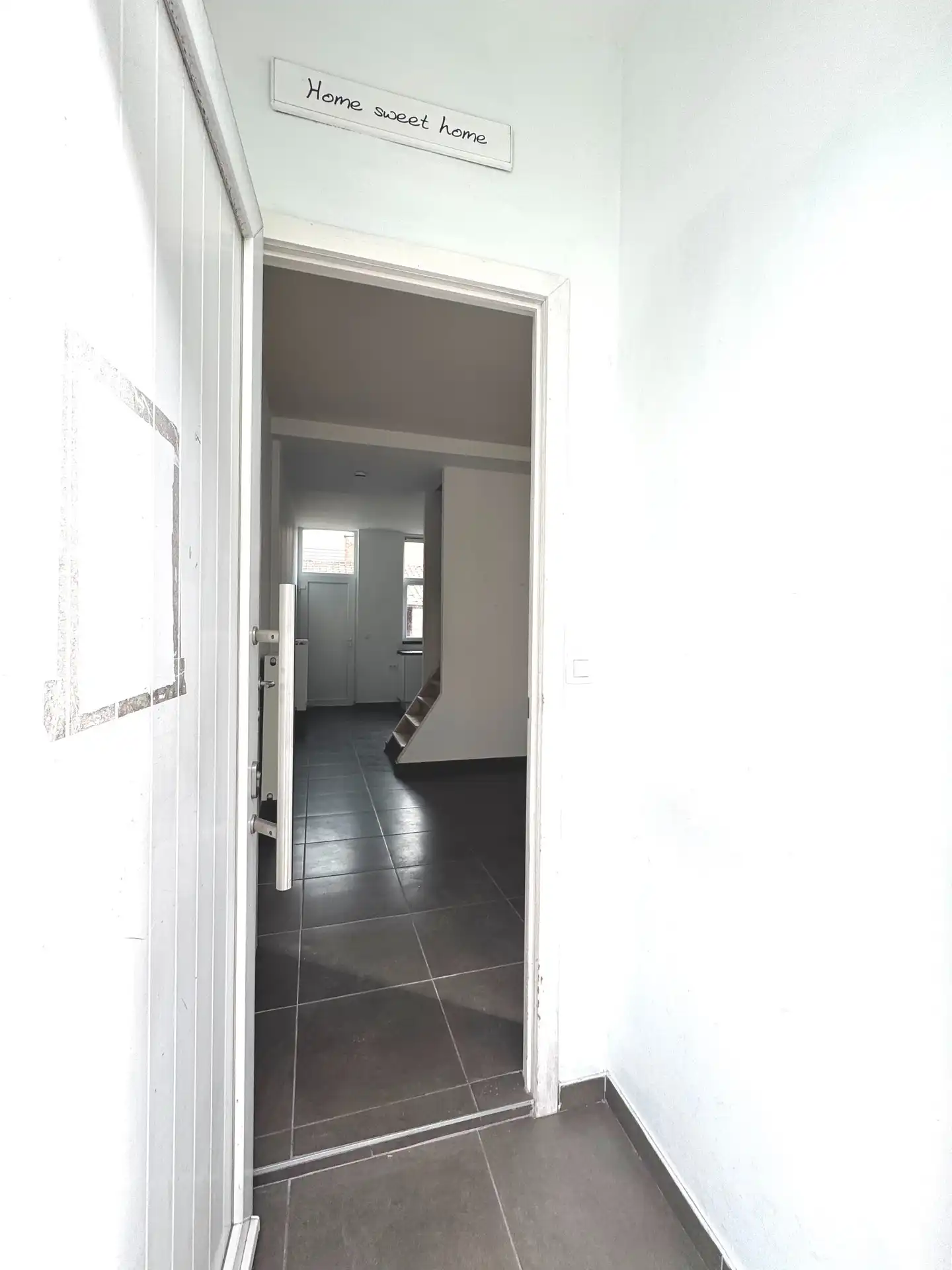 GEZELLIG INSTAPKLAAR HUISJE MET 3 KAMERS & TUIN foto 3