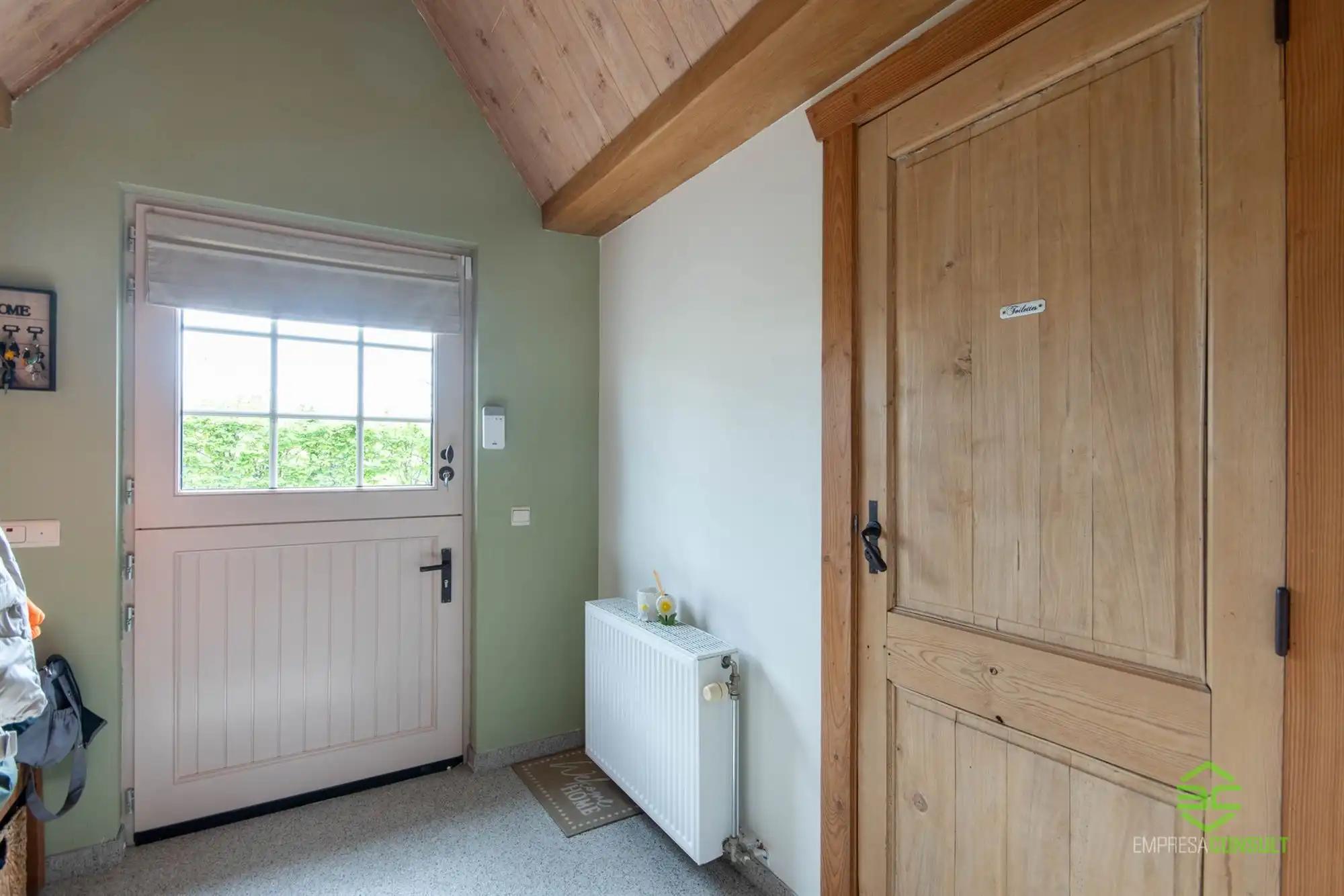 Instapklare woning met 4slpk op 30a 65ca! foto 6