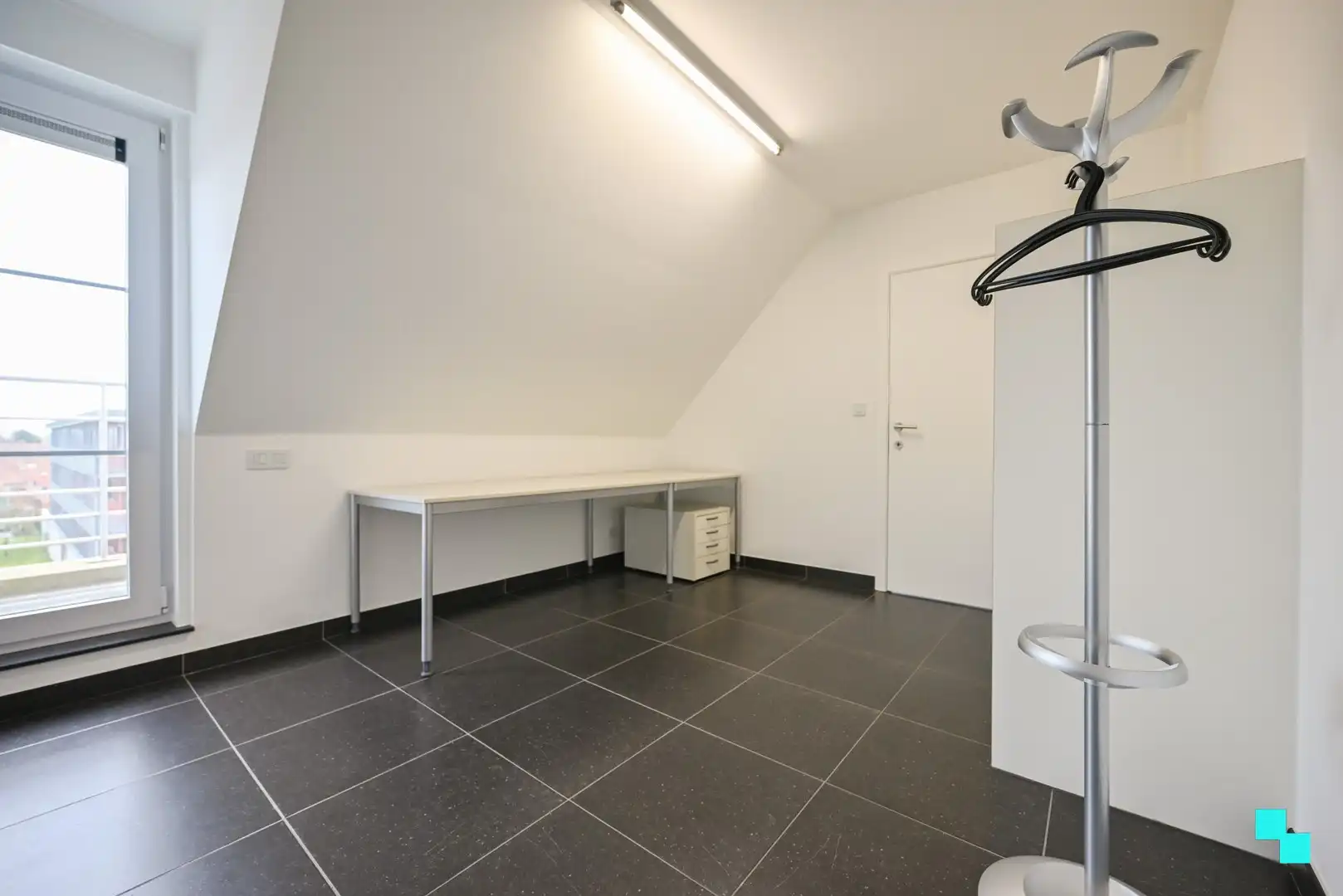 Centraal gelegen kantoorruimte te Lendelede foto 20