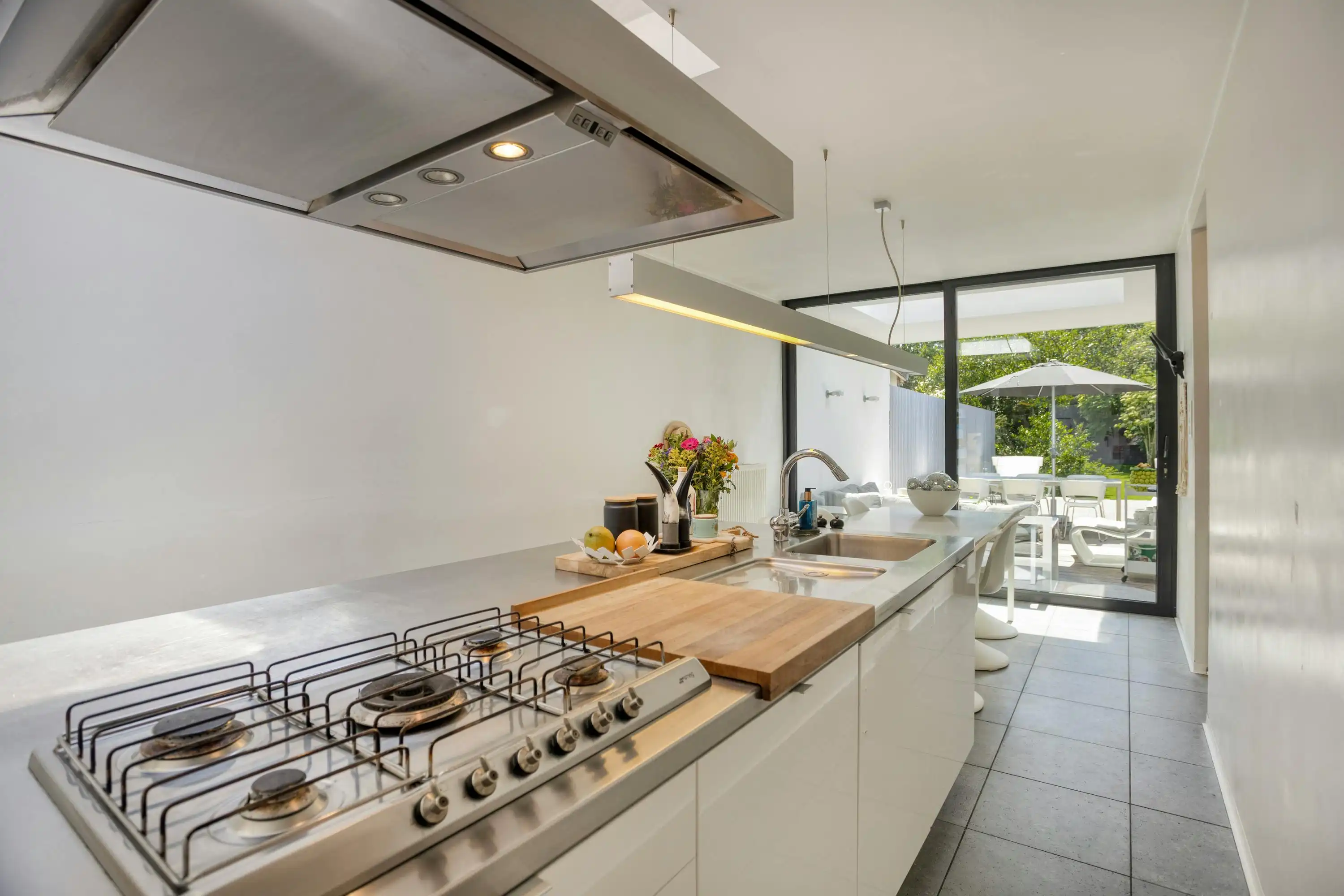 Charmante woning op toplocatie met prachtige tuin in Runkst foto 6