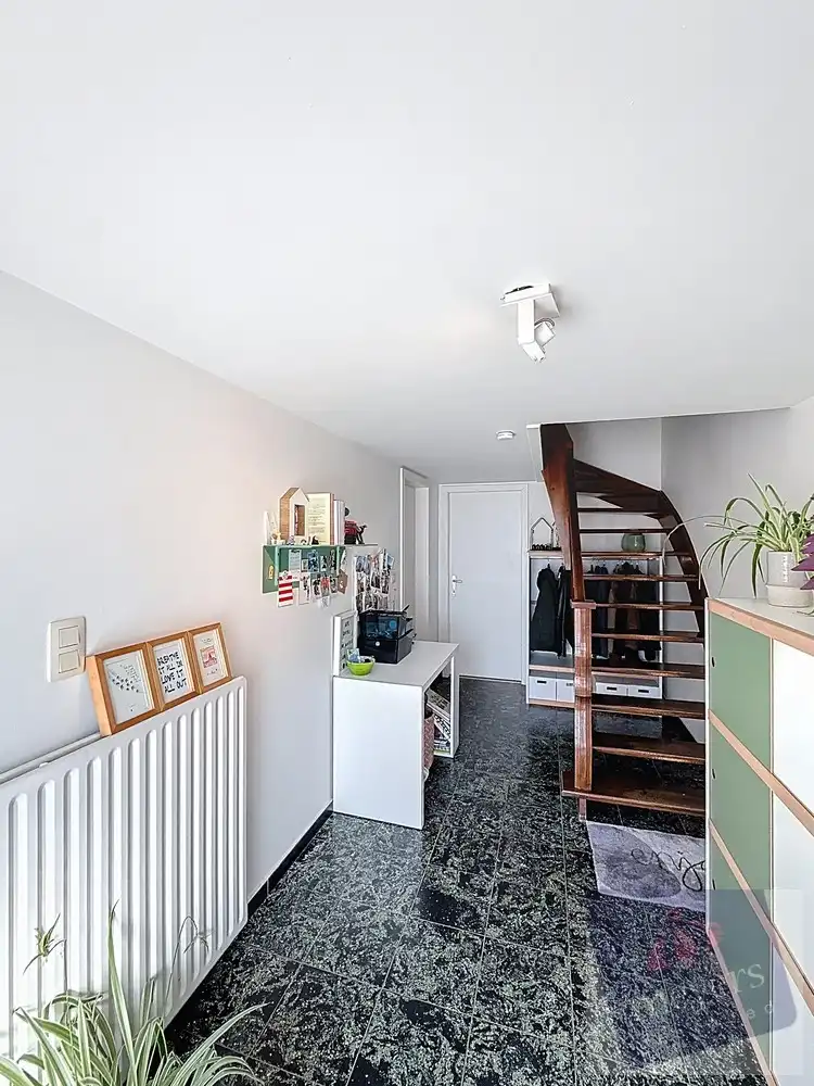 Bel-étagewoning met garage, terras en tuin op toplocatie in Hasselt foto 3