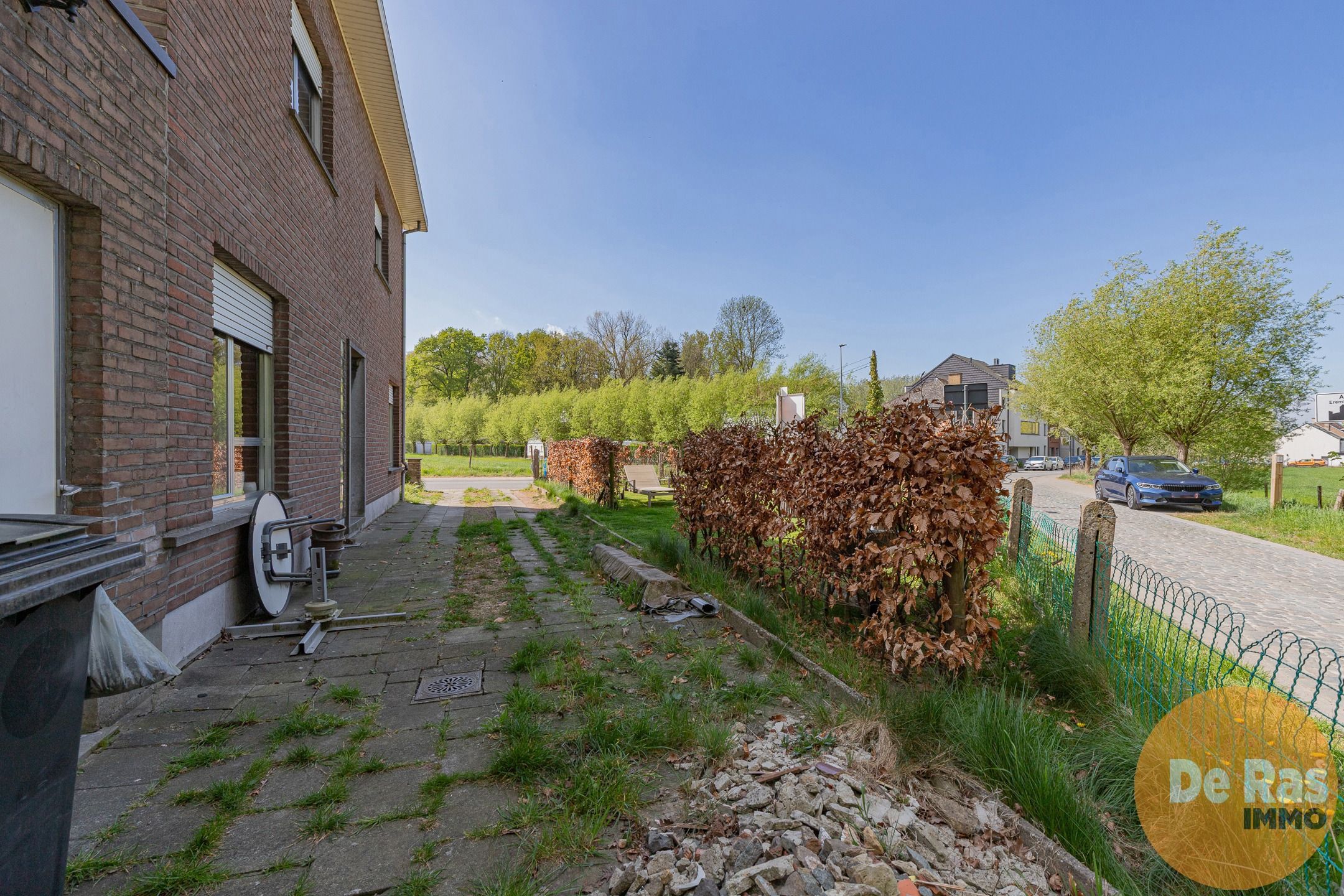 EREMBODEGEM - Ruime gezinswoning aan bosrand. foto 25