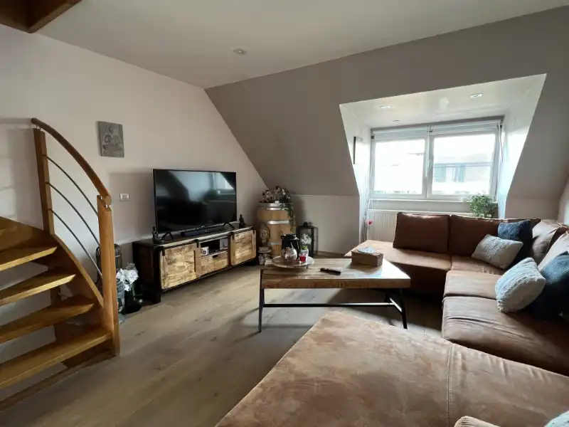 Ruim, instapklaar 3 slpk appartement (160m2)! centrum Deinze foto 8