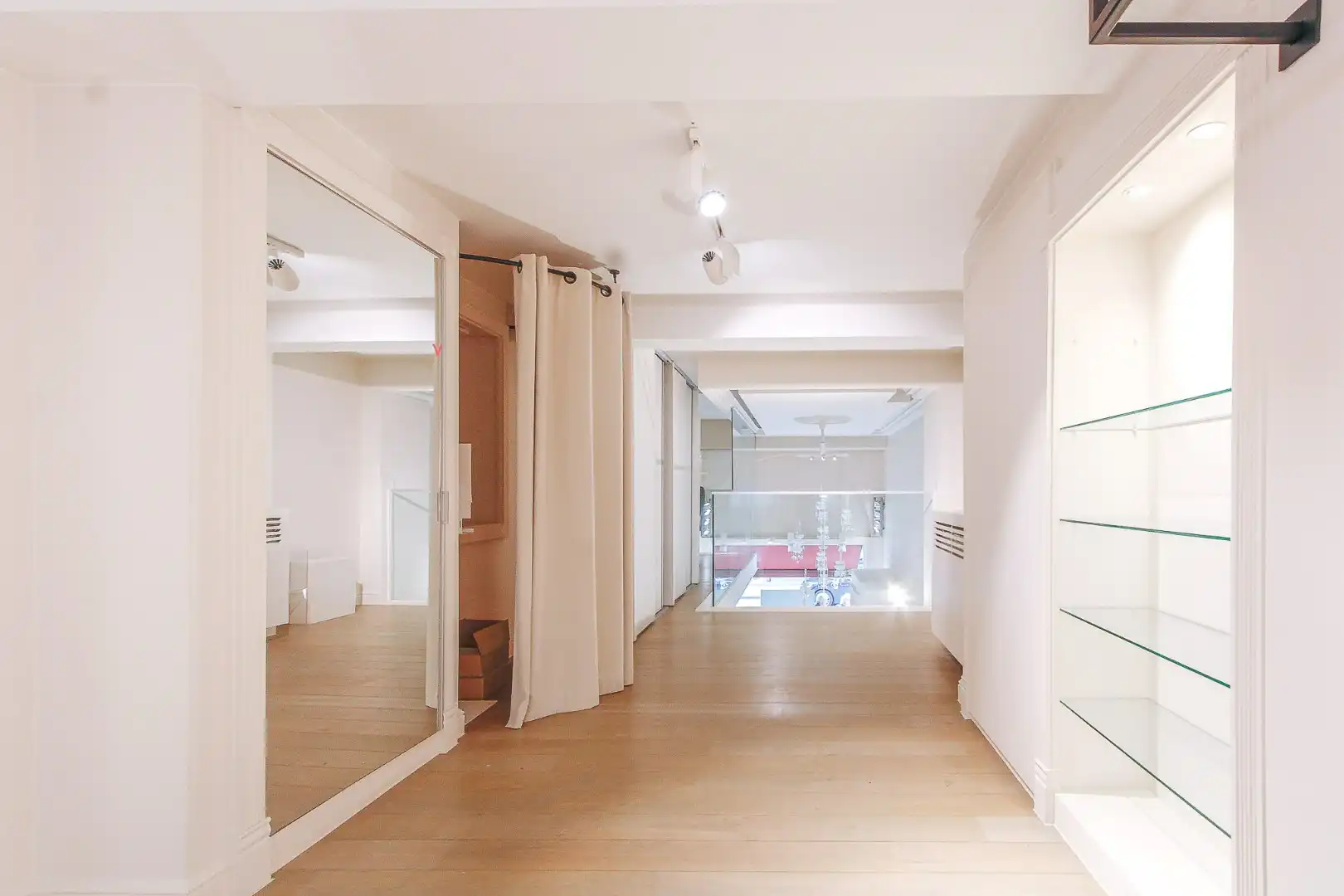 Kustlaan 27 te huur: Uitzonderlijke handelsruimte met luxueuze afwerking op toplocatie, nabij het Driehoeksplein foto 20