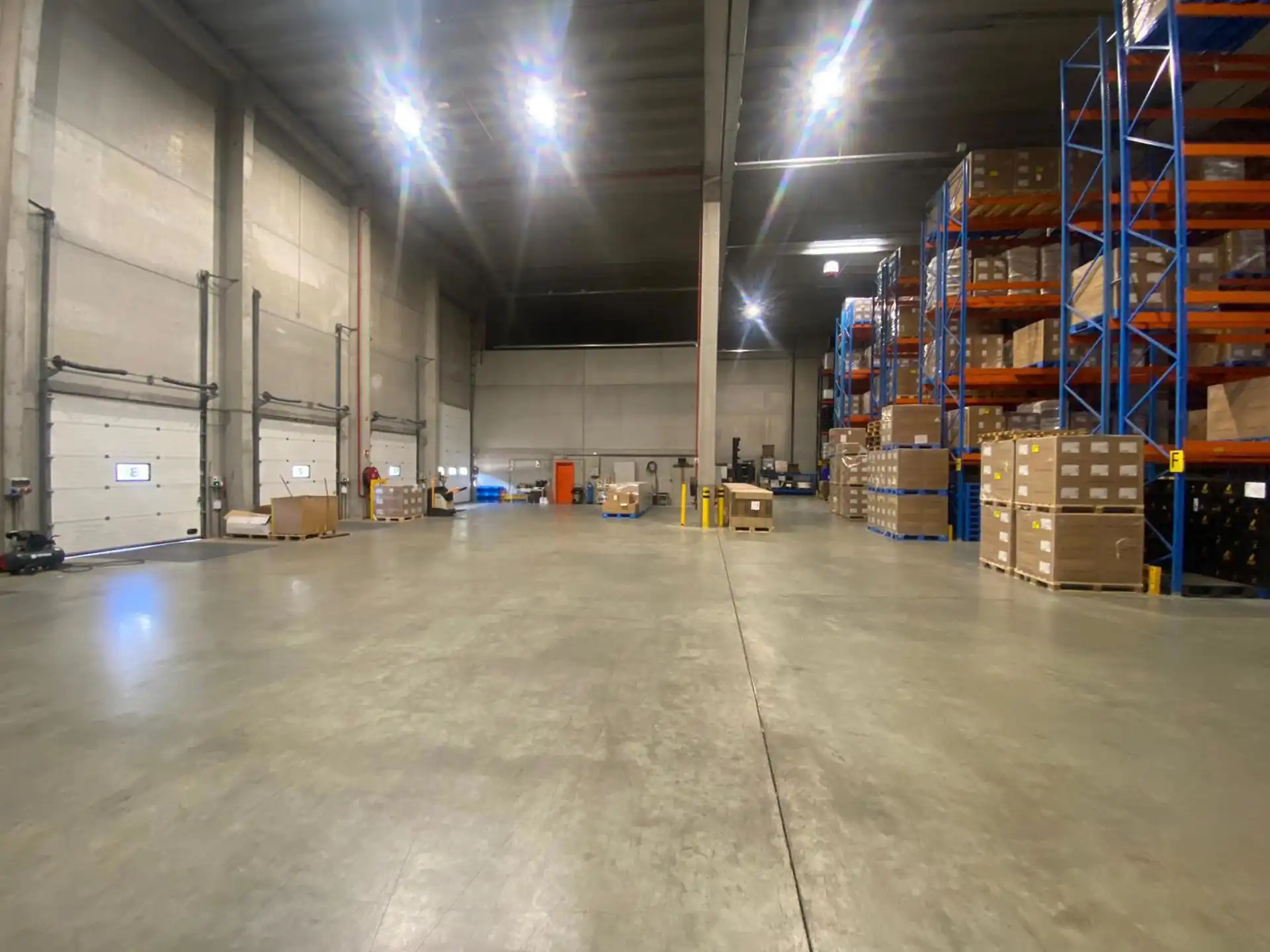 Magazijn te huur  foto 7