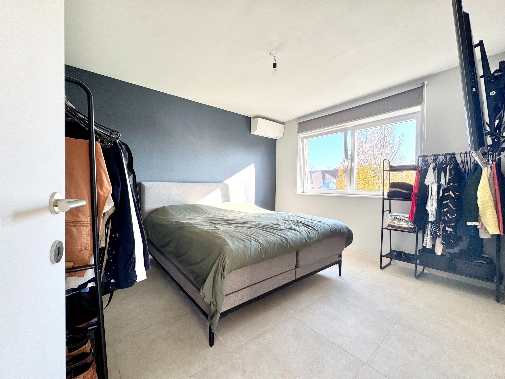 HOB MET 3 KAMERS, TUIN EN CARPORT - 425 m² foto 23