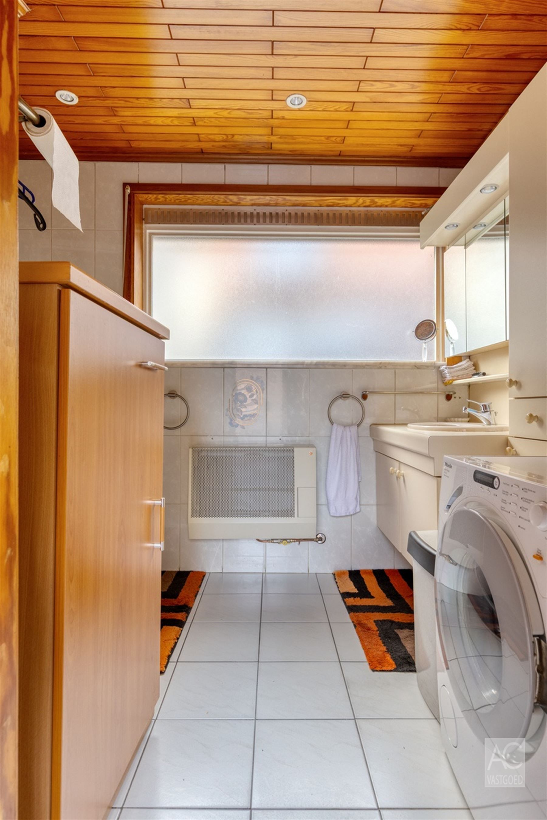 Halfopen bebouwing met 4 slaapkamers en garage foto 17