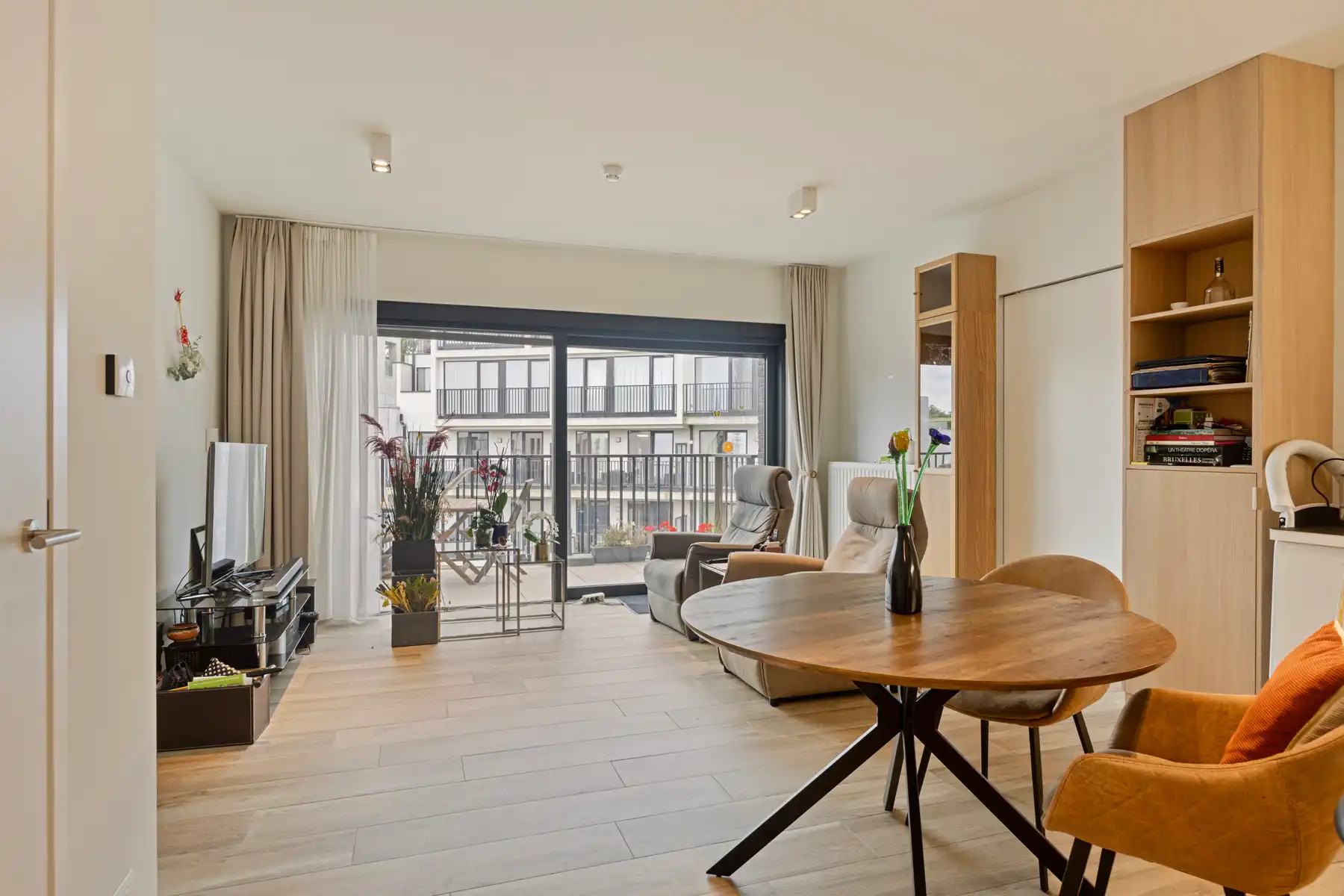 Moderne, nieuwe assistentiewoningen Parkrand foto 7